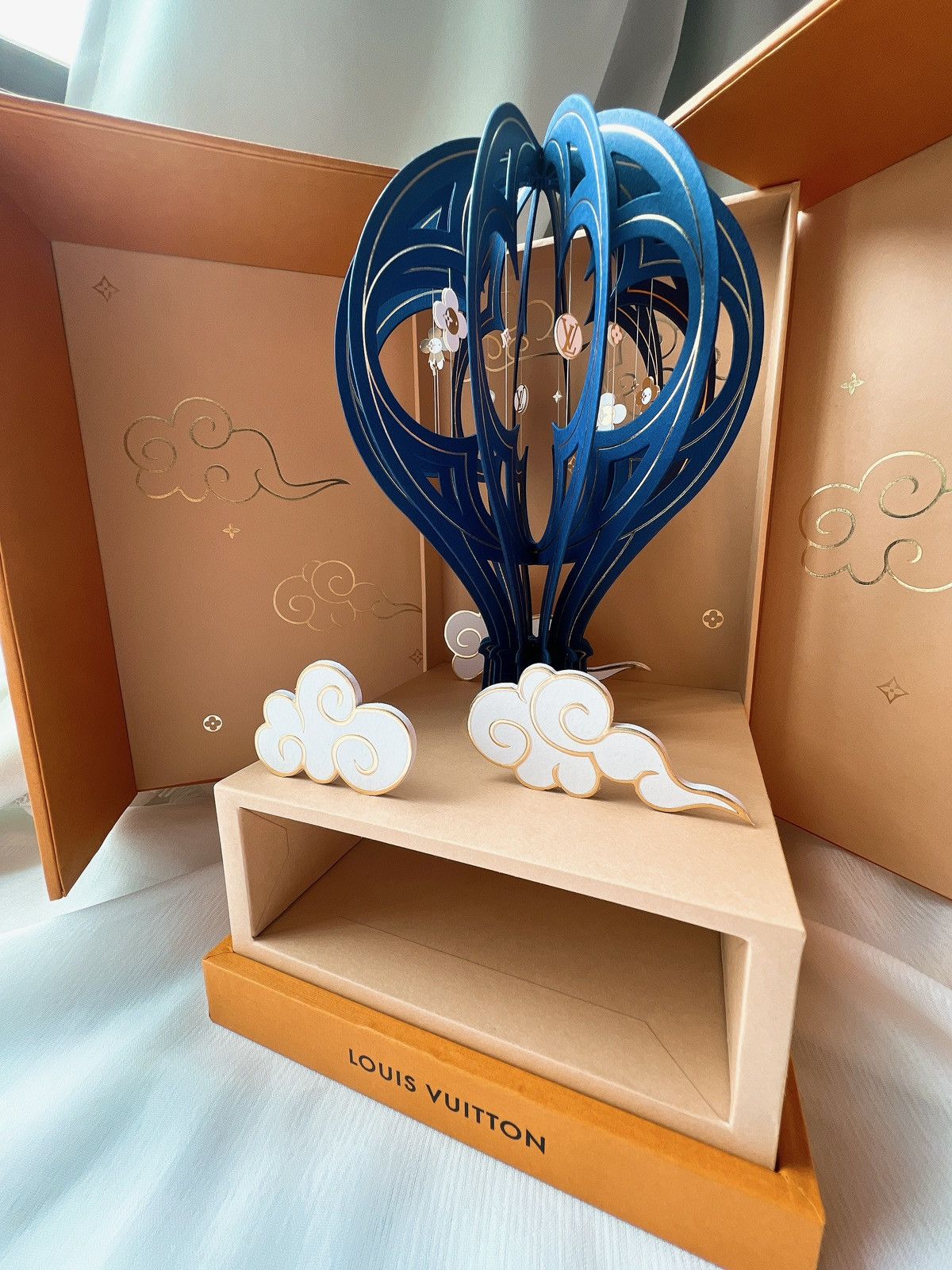 Louis Vuitton Louis Vuitton Vivienne home decor box Size ONE SIZE - 8 Thumbnail