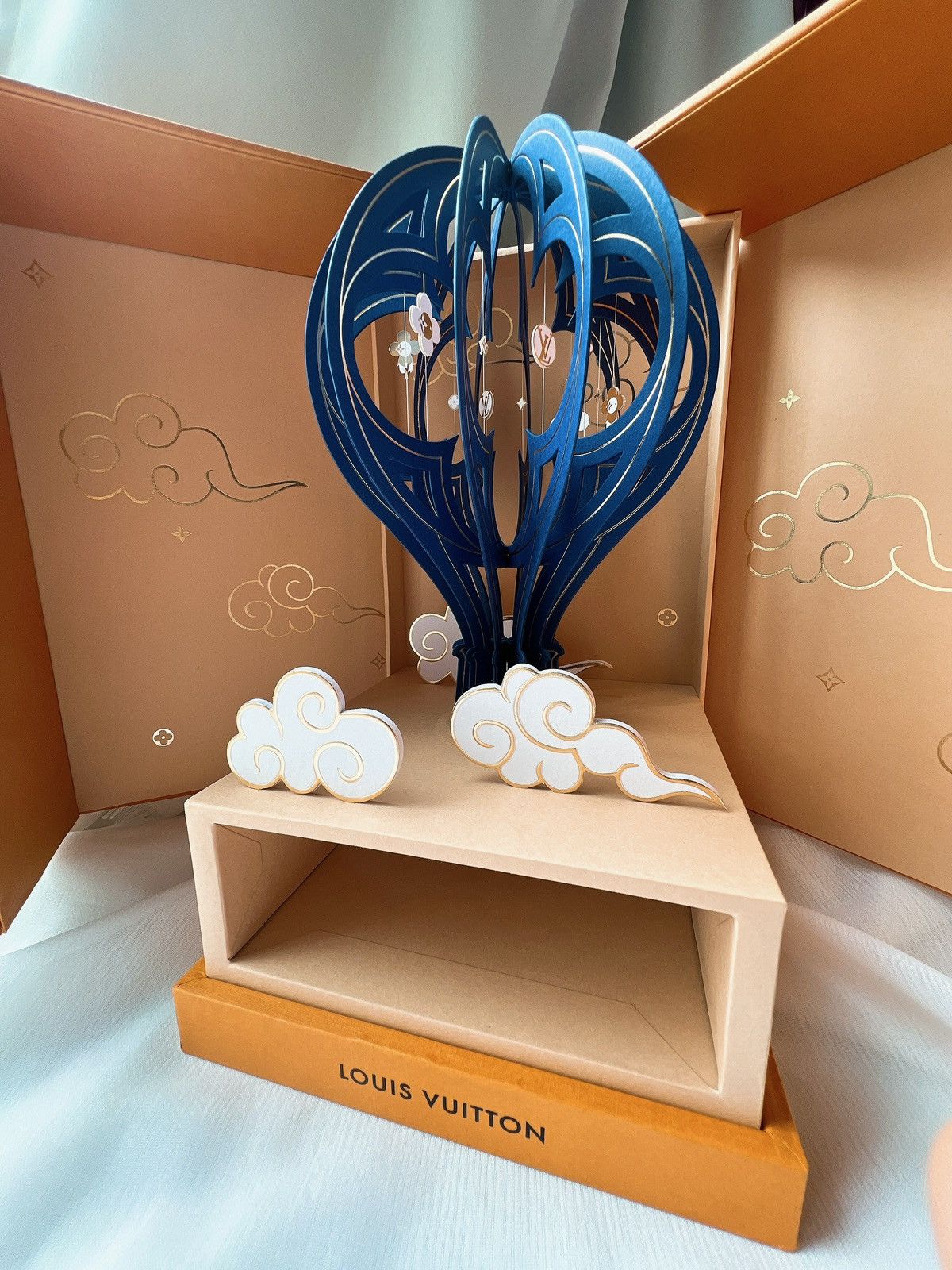 Louis Vuitton Louis Vuitton Vivienne home decor box Size ONE SIZE - 3 Thumbnail