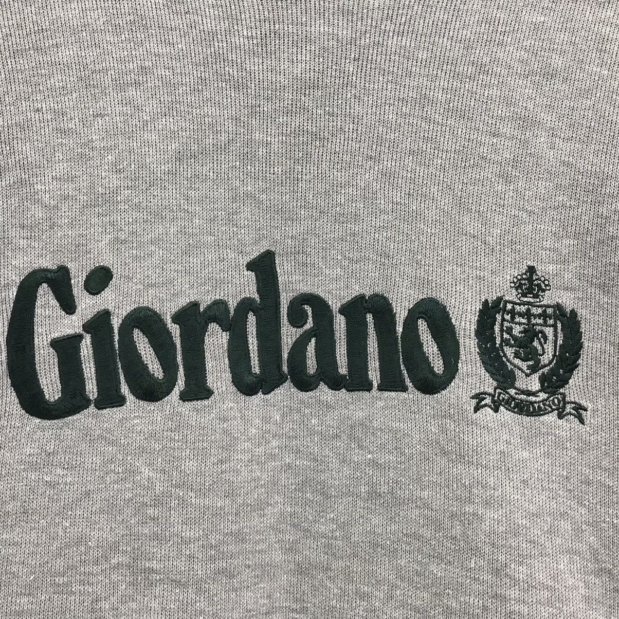 Giordano × Japanese Brand × Vintage Vintage Giordano Sweatshirt Vneck Biglogo Spellout Size US M / EU 48-50 / 2 - 2 Thumbnail