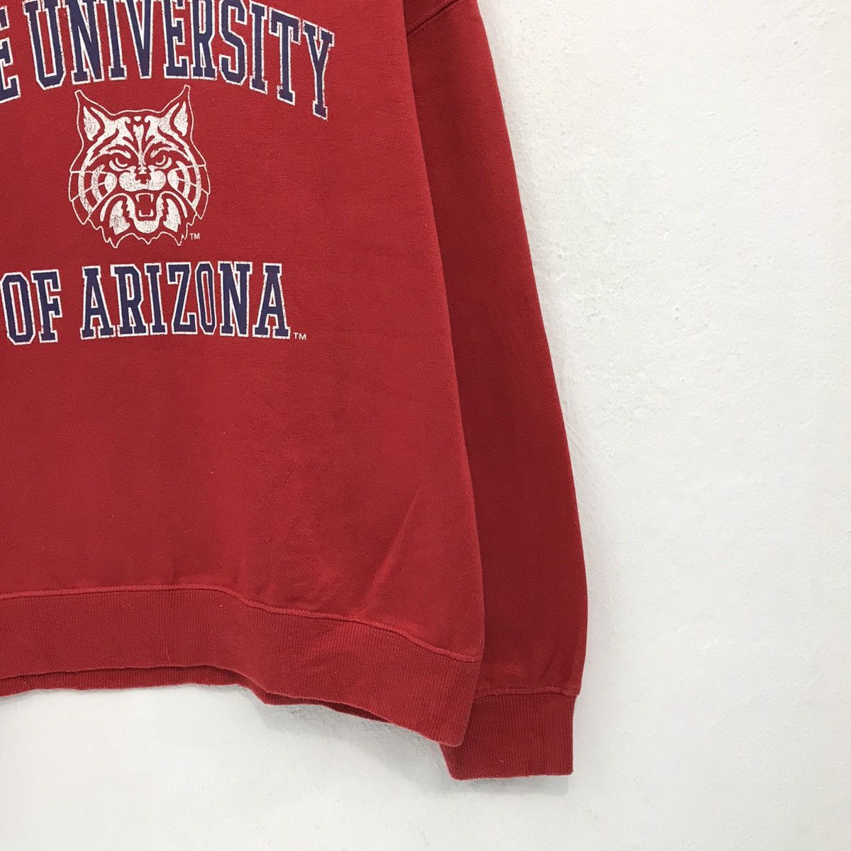 Vintage The University Of Arizona Sweatshirt The Arizona Wildcats Size US M / EU 48-50 / 2 - 4 Thumbnail