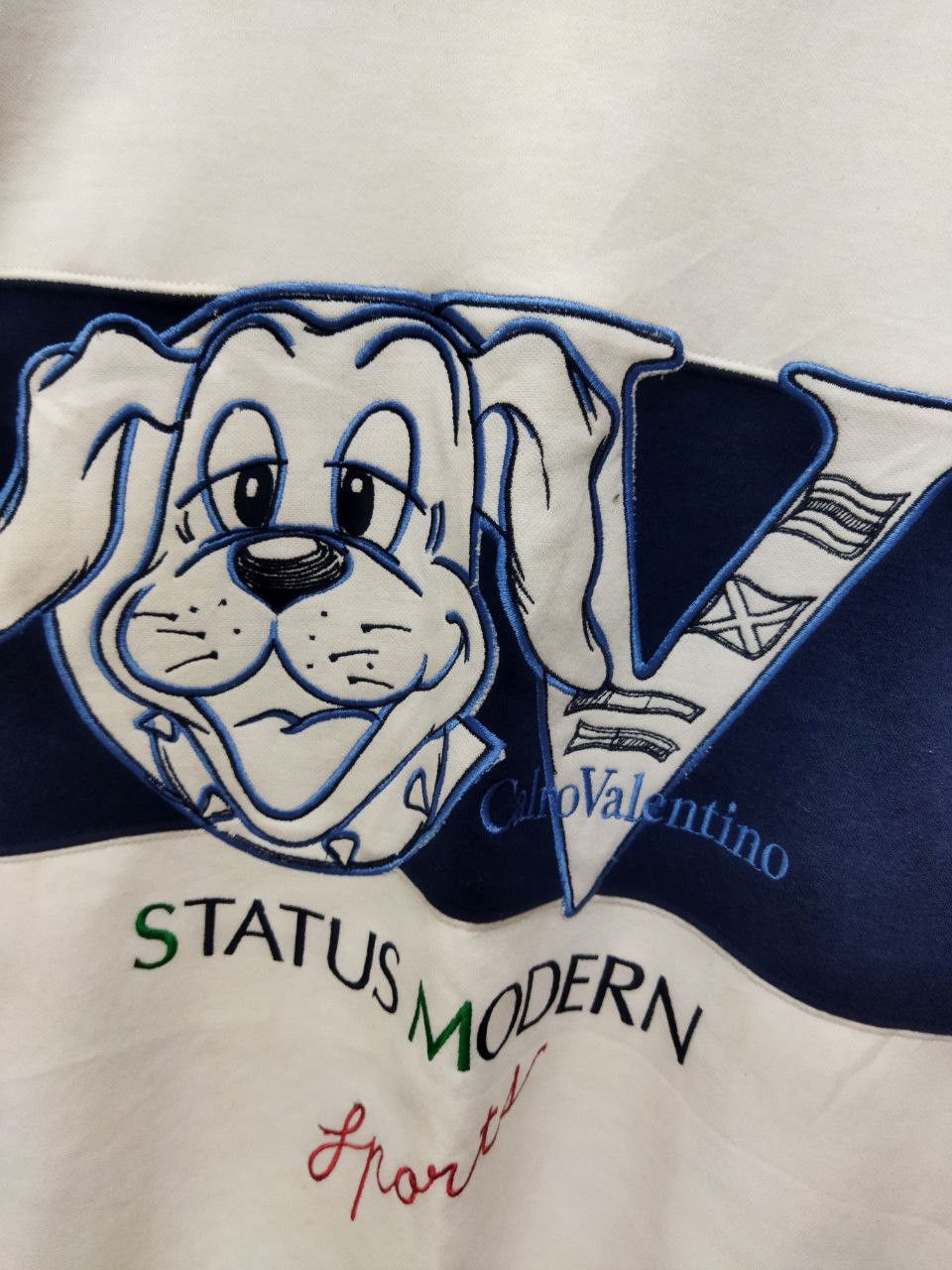 Japanese Brand Vintage CALRO VALENTINO Big Logo Spell Out Sweatshirt Size US L / EU 52-54 / 3 - 8 Thumbnail