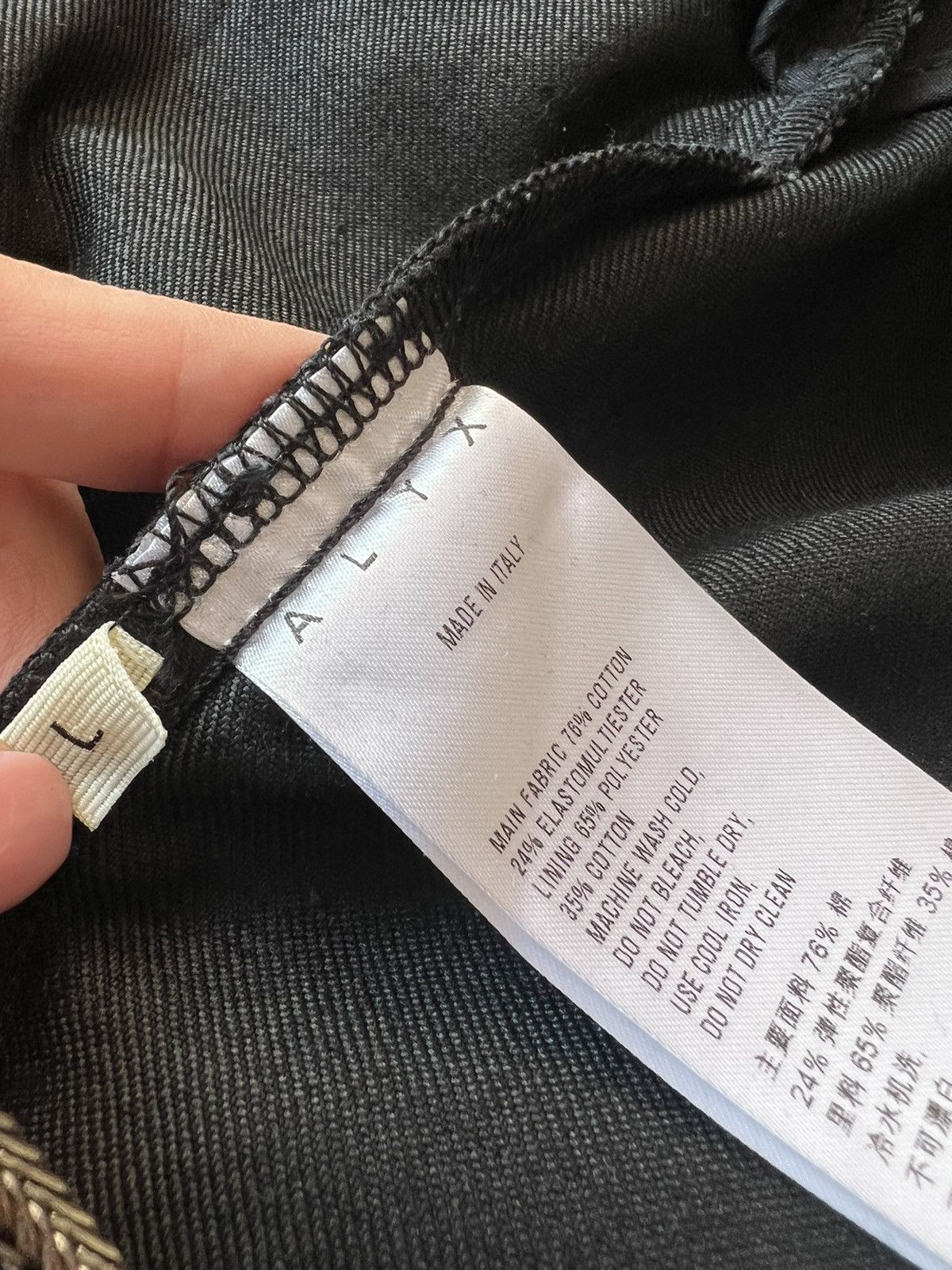 1017 ALYX 9SM × Alyx Alyx Hoop Details Black Denim Jacket Size L / US 10 / IT 46 - 7 Thumbnail