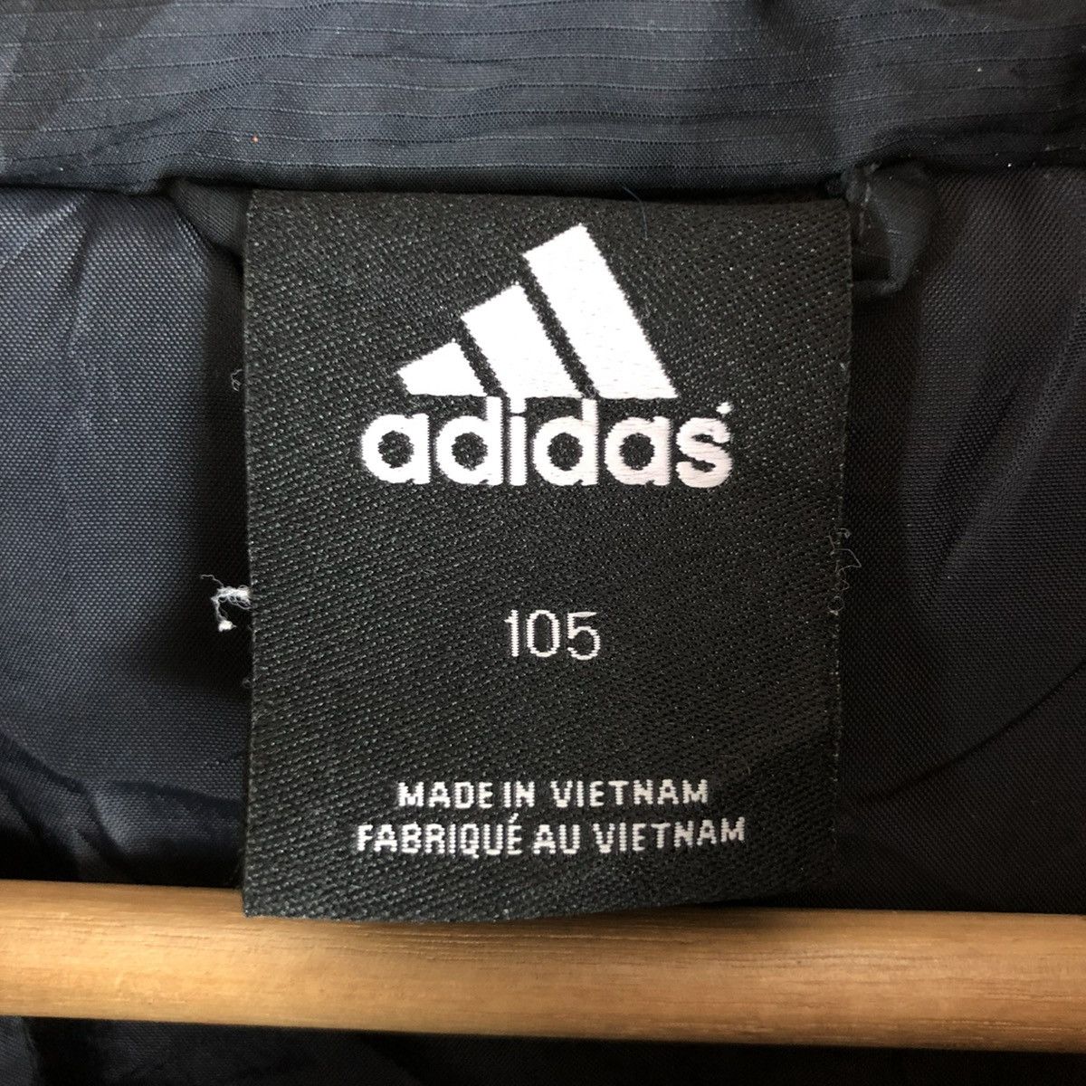 Adidas Vtg Y2K Liverpool FC Black & Gold Jacket Blockcore Size US L / EU 52-54 / 3 - 5 Thumbnail