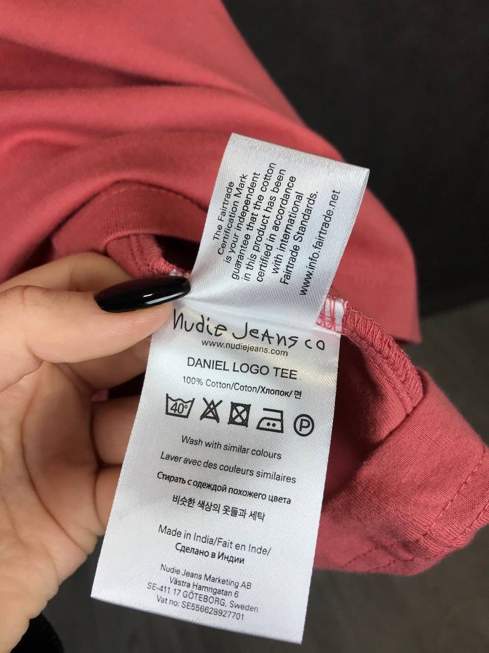 Nudie Jeans Nudie Jeans Japanese brand streetwear tee Size US M / EU 48-50 / 2 - 5 Thumbnail