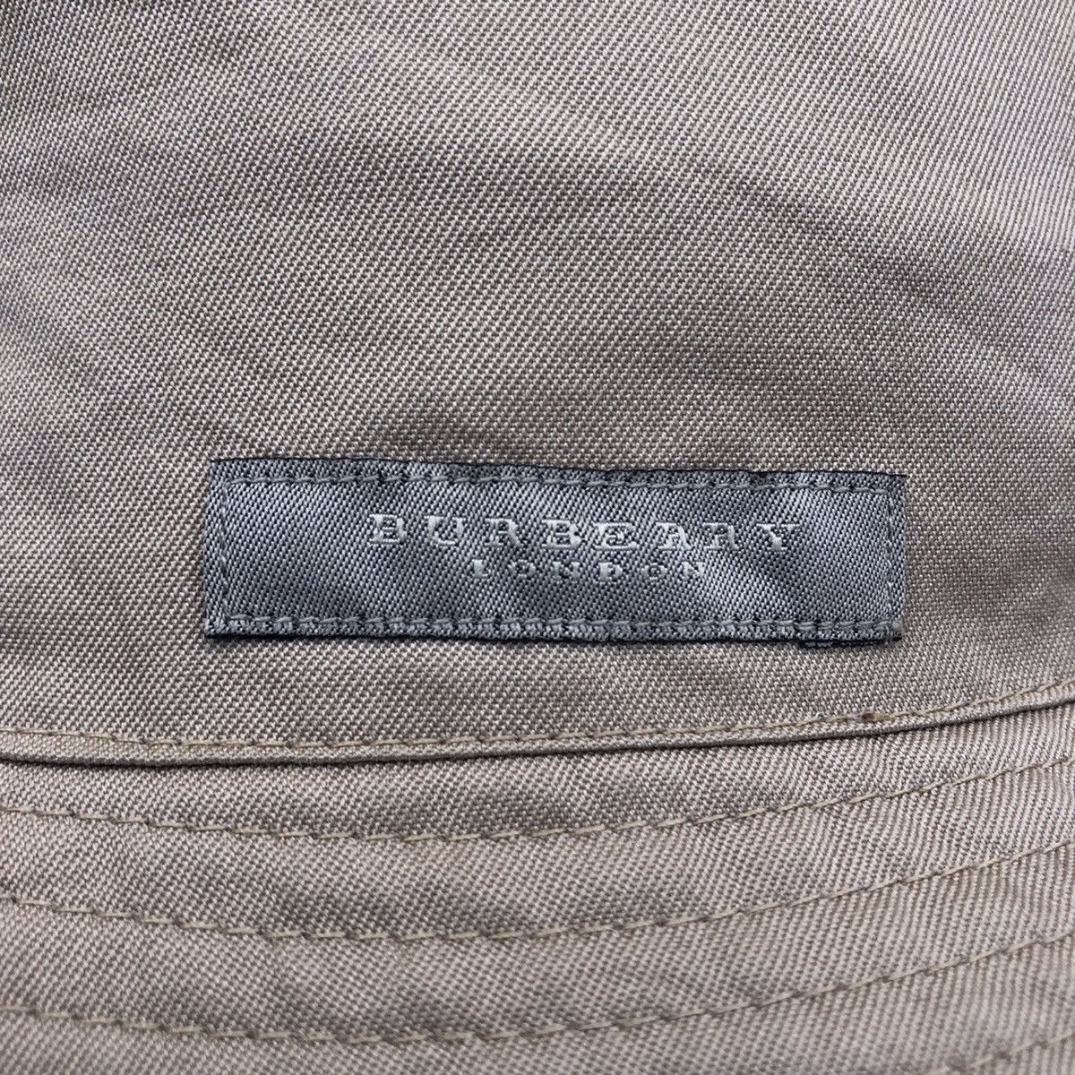 Burberry Burberry London Hat Reversible for unisex Size ONE SIZE - 9 Thumbnail