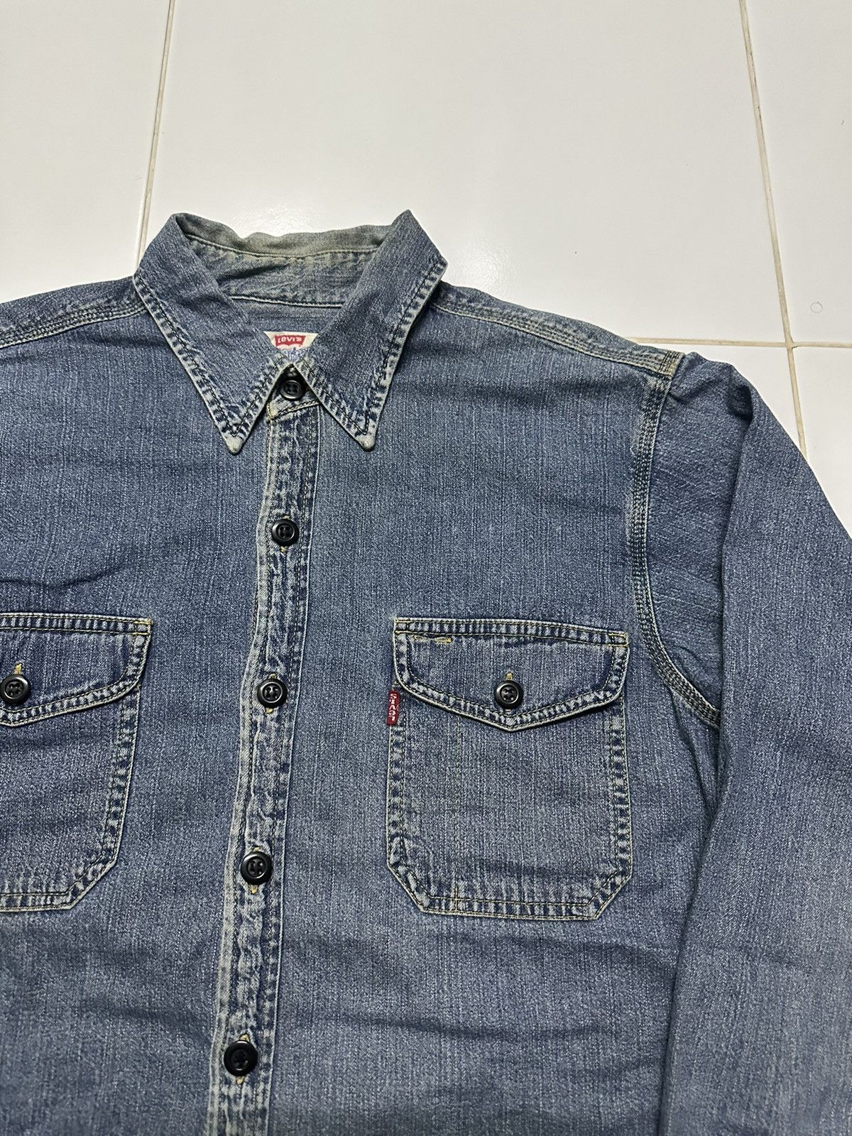 Levi's Vintage 90s Levi’s denim shirts Size US M / EU 48-50 / 2 - 5 Thumbnail