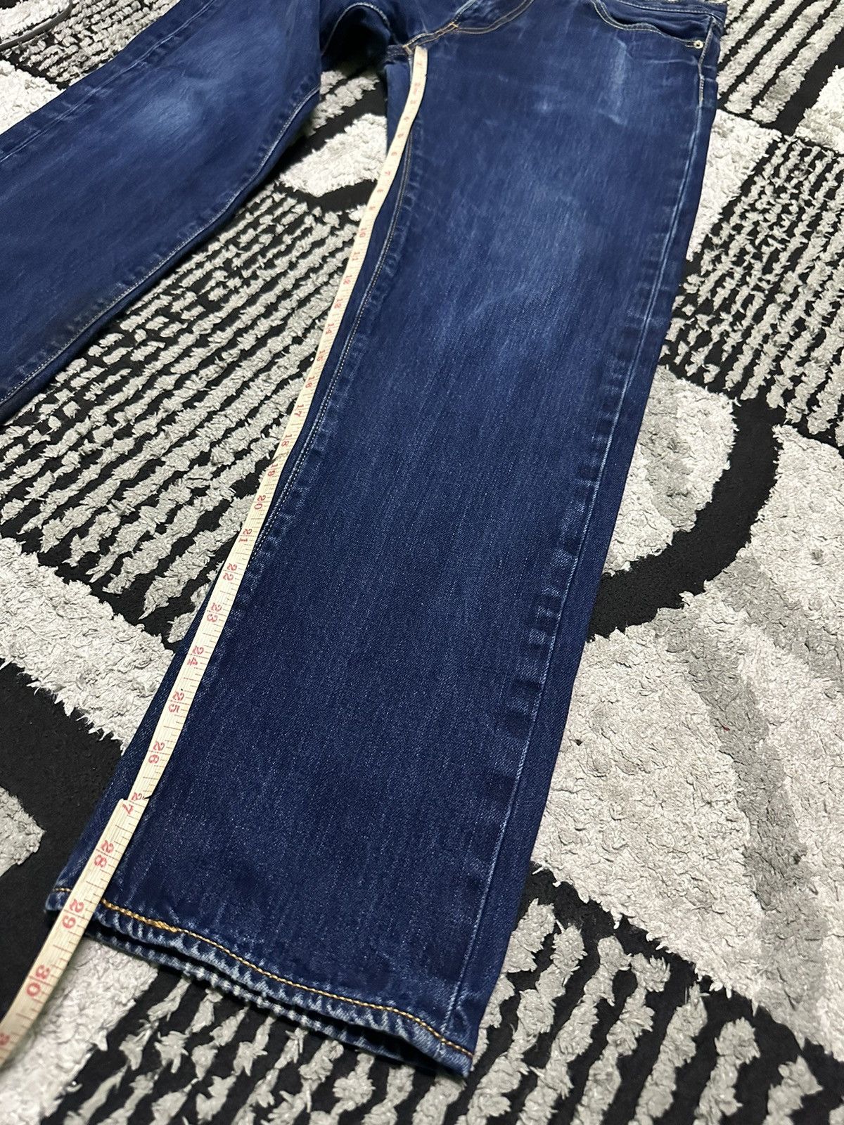 Levi's 31x29 Levi’s 504 small e denim jeans Size US 31 - 9 Thumbnail