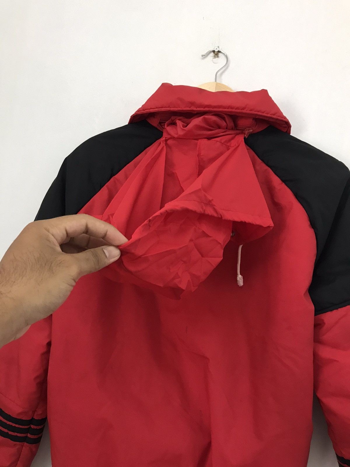 Adidas Vintage 90s Adidas Trefoil Puffer Bomber Jacket Size US M / EU 48-50 / 2 - 13 Thumbnail