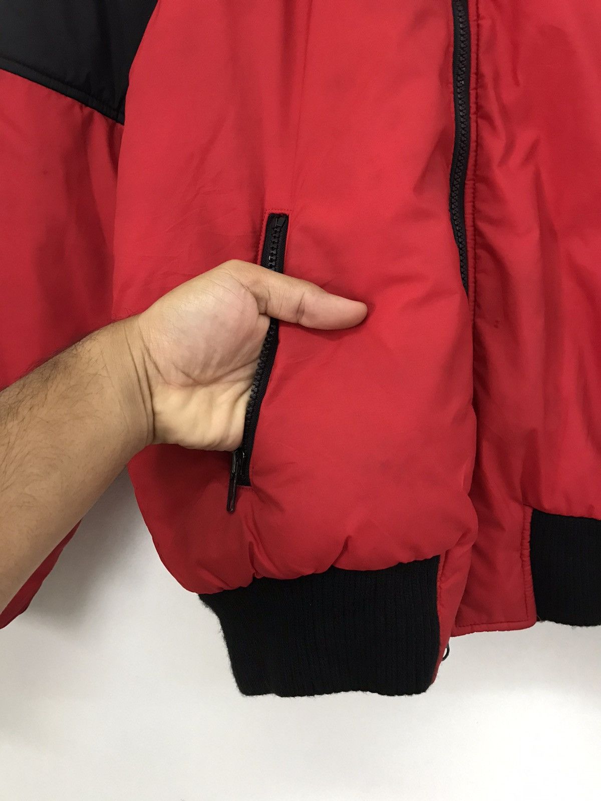 Adidas Vintage 90s Adidas Trefoil Puffer Bomber Jacket Size US M / EU 48-50 / 2 - 8 Thumbnail