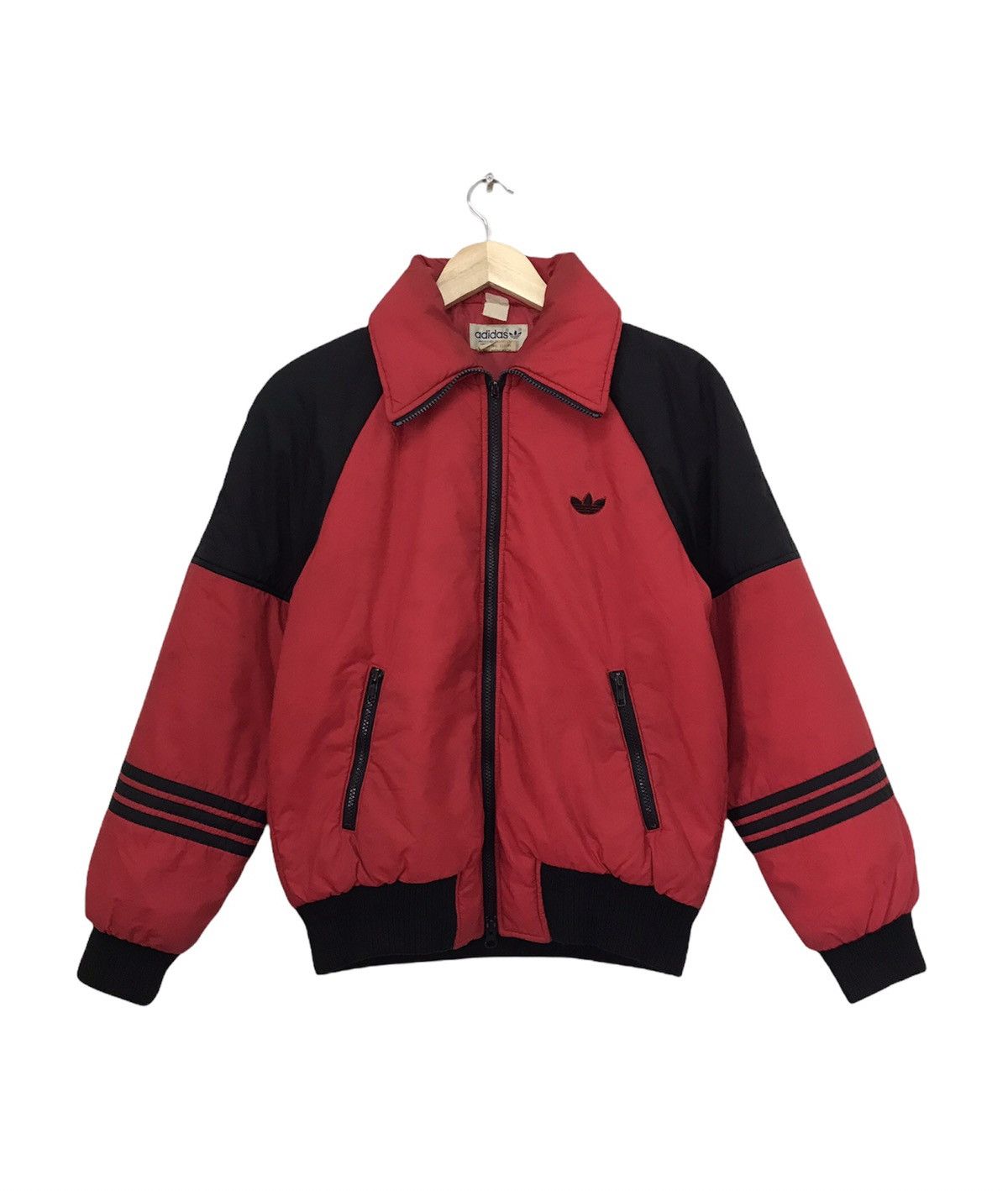 image of 90's Adidas Trefoil Puffer Bomber Jacket in Red, Men's (Size Medium)