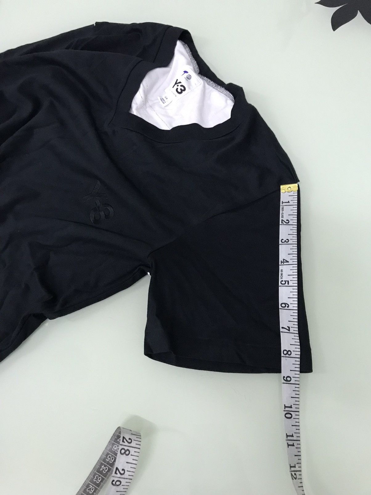 Yohji Yamamoto 🥷🏿 Adidas Y3 by Yohji Yamamoto V Neck T-Shirt Size US L / EU 52-54 / 3 - 18 Thumbnail