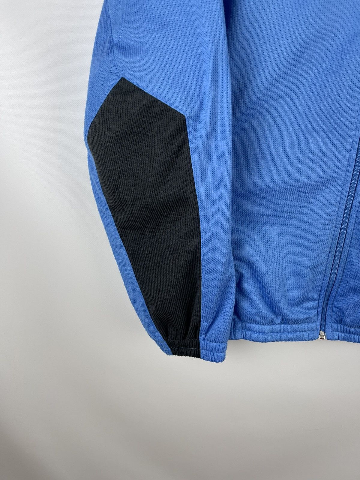 Nike Nike vintage y2k blue double swoosh logo track top jacket Size US L / EU 52-54 / 3 - 3 Thumbnail