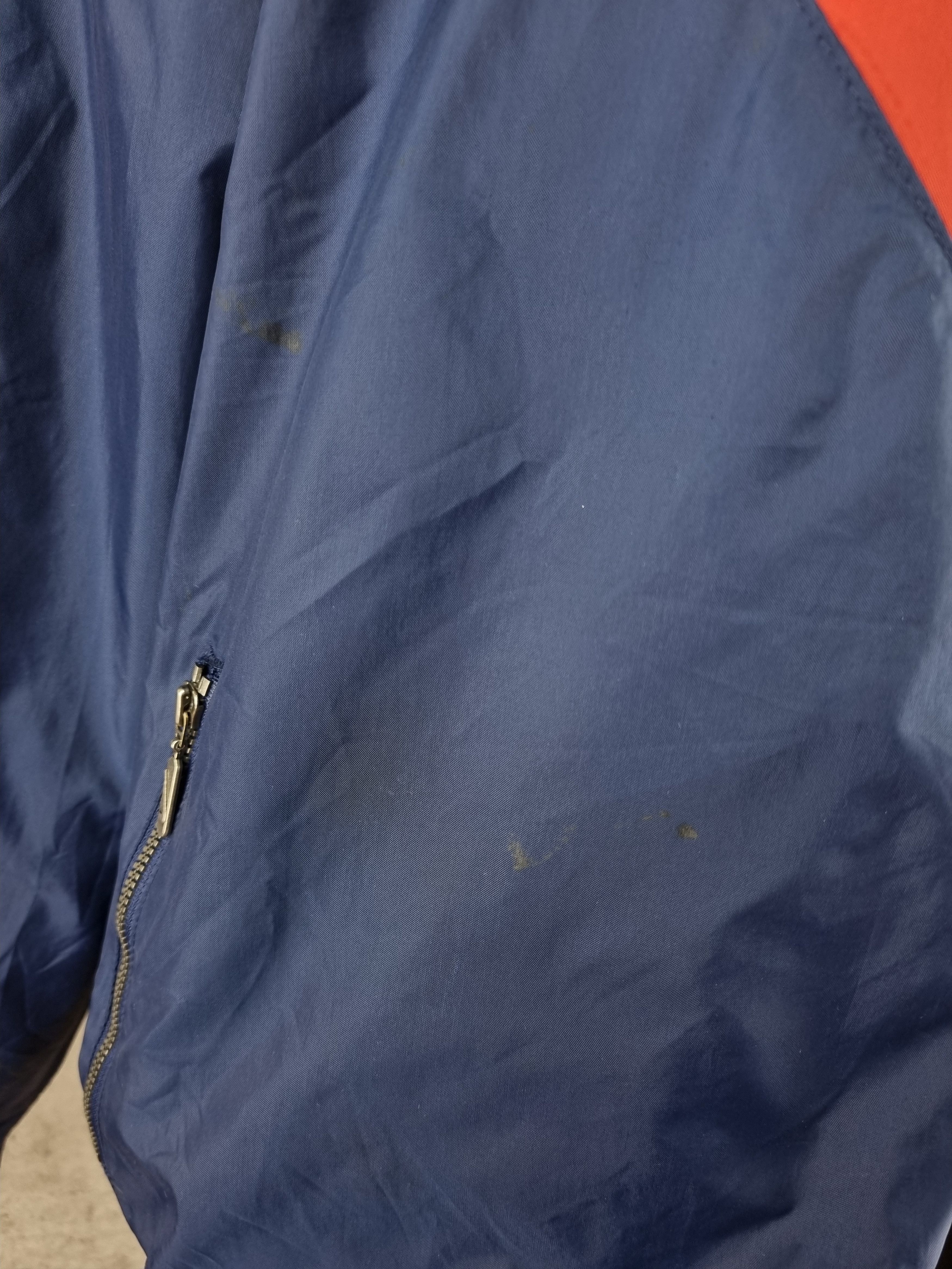 Nike × Vintage 90s Very Rare NIKE Big Swoosh Light Vintage Jacket Size US L / EU 52-54 / 3 - 16 Thumbnail