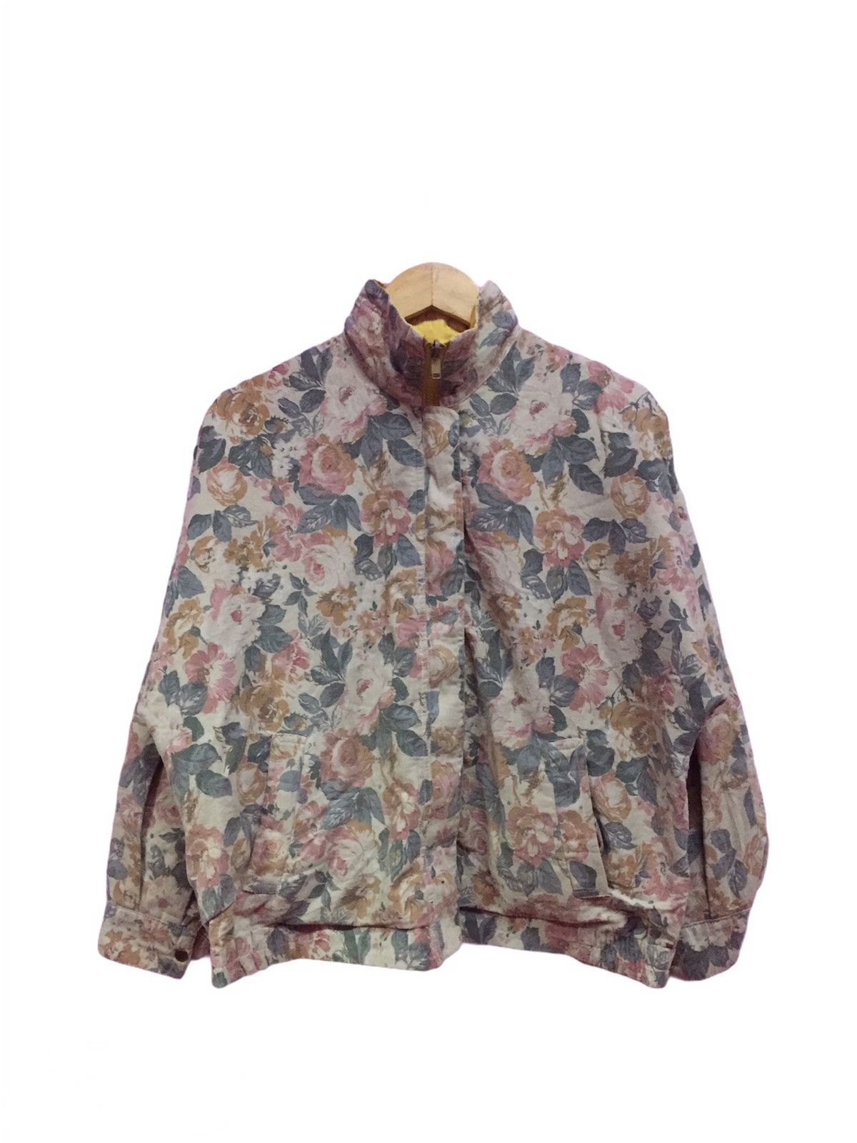 Arts & Science Flowers Fullprints Riversable Jackets Size US L / EU 52-54 / 3 - 1 Thumbnail
