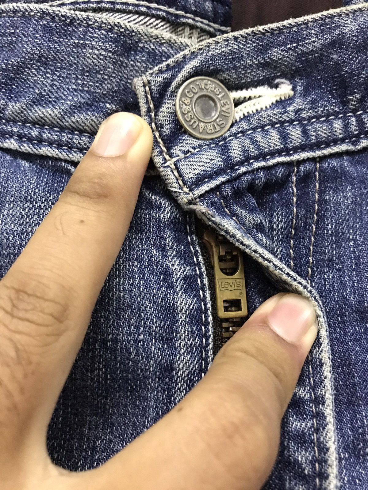 Levi's Vintage Clothing Vintage Levis Distressed Denim Jeans Size US 34 / EU 50 - 8 Thumbnail