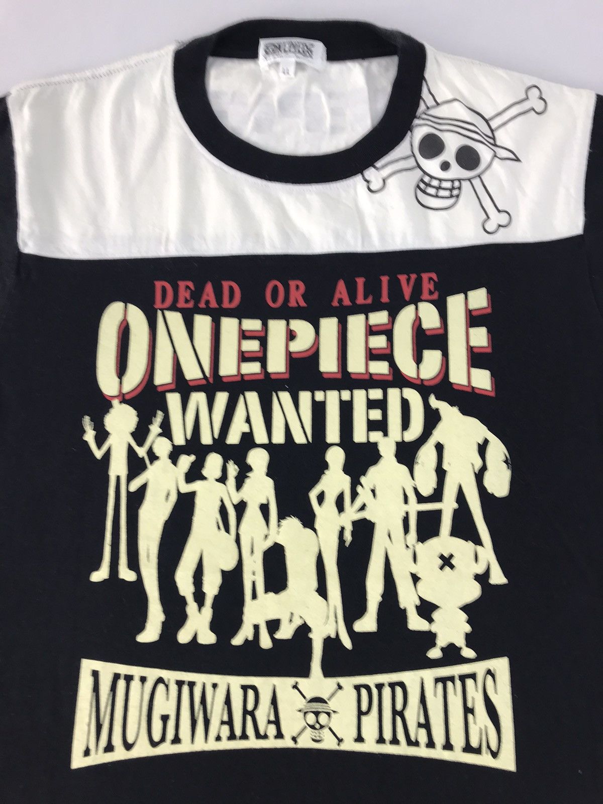 Anime × One Piece One Piece Straw Hat Mugiwara Pirate Japanese Anime Manga Tee Size US S / EU 44-46 / 1 - 3 Thumbnail