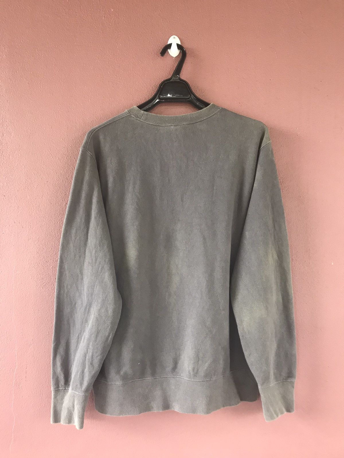 Peanuts Uniqlo peanuts snoopy sweatshirt size L Size US L / EU 52-54 / 3 - 2 Thumbnail