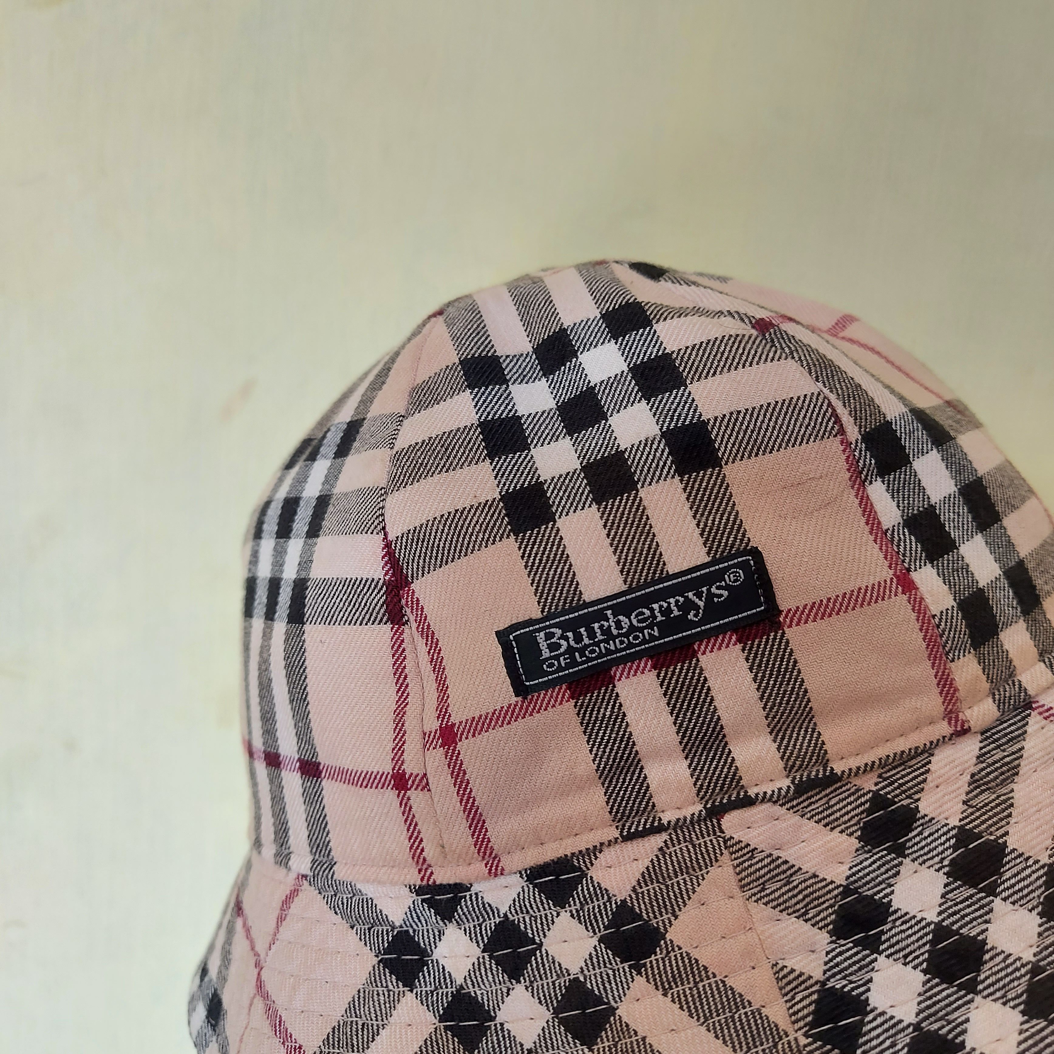 Burberry Vintage Burberry London Nova Check Reversible Hat Size ONE SIZE - 5 Thumbnail