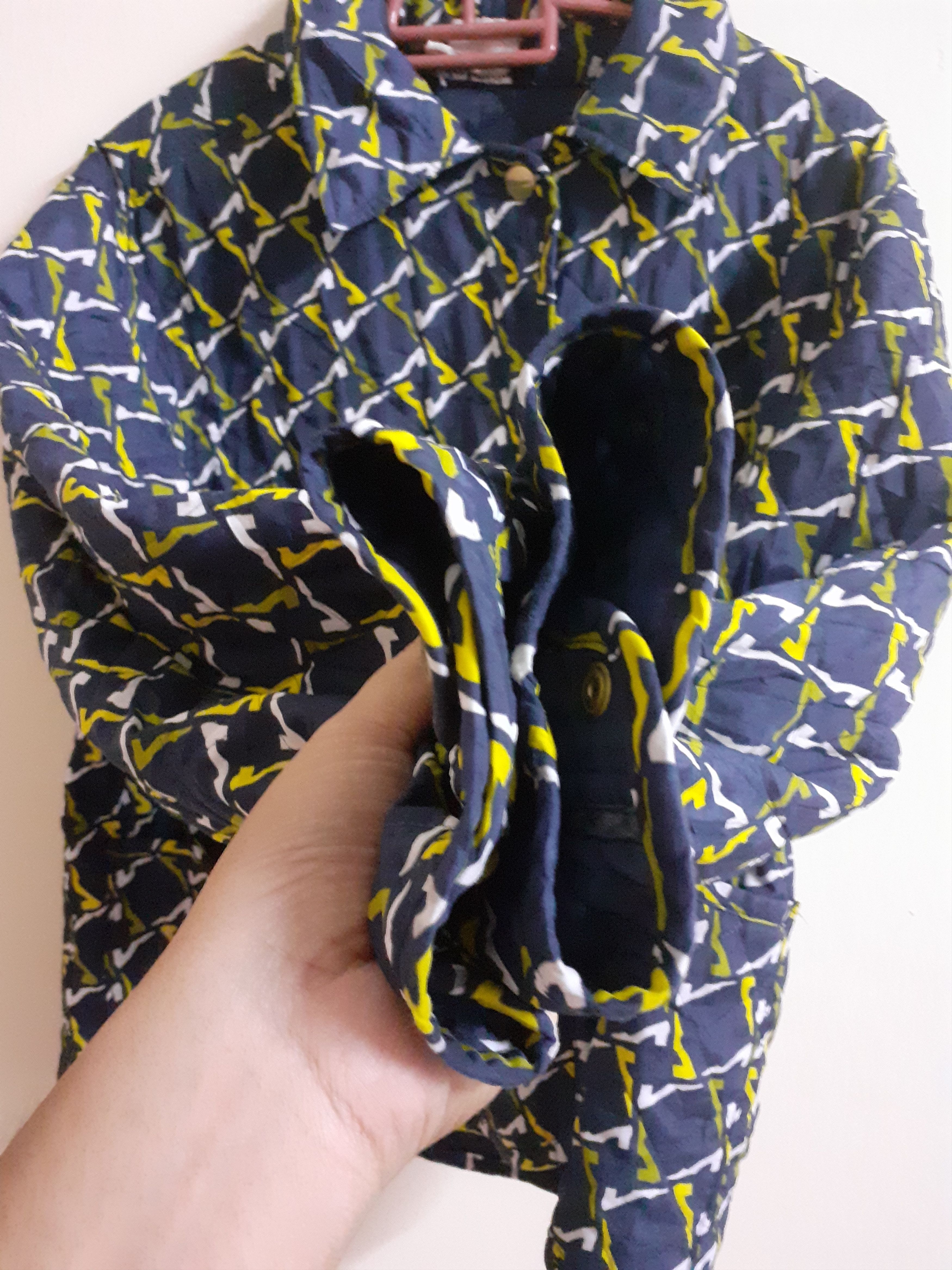 Salvatore Ferragamo × Vintage Very Nice Blue Floral Salvatore Ferragomo Light Jacket Size US S / EU 44-46 / 1 - 4 Thumbnail