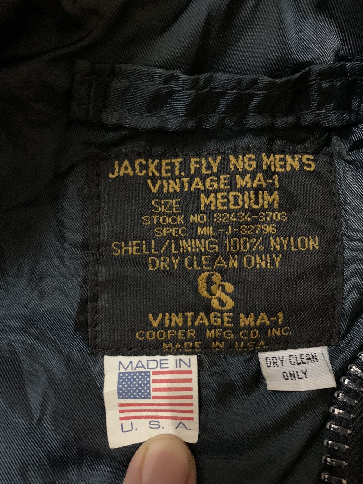 Vintage Nice Vintage MA-1 U.S Air Force Bomber Jacket Size US M / EU 48-50 / 2 - 8 Thumbnail