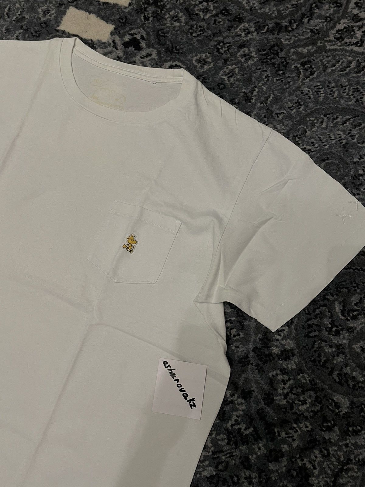 Kaws × Peanuts × Uniqlo Kaws x Uniqlo x Peanuts Tee Pocet White Size US XL / EU 56 / 4 - 2 Thumbnail