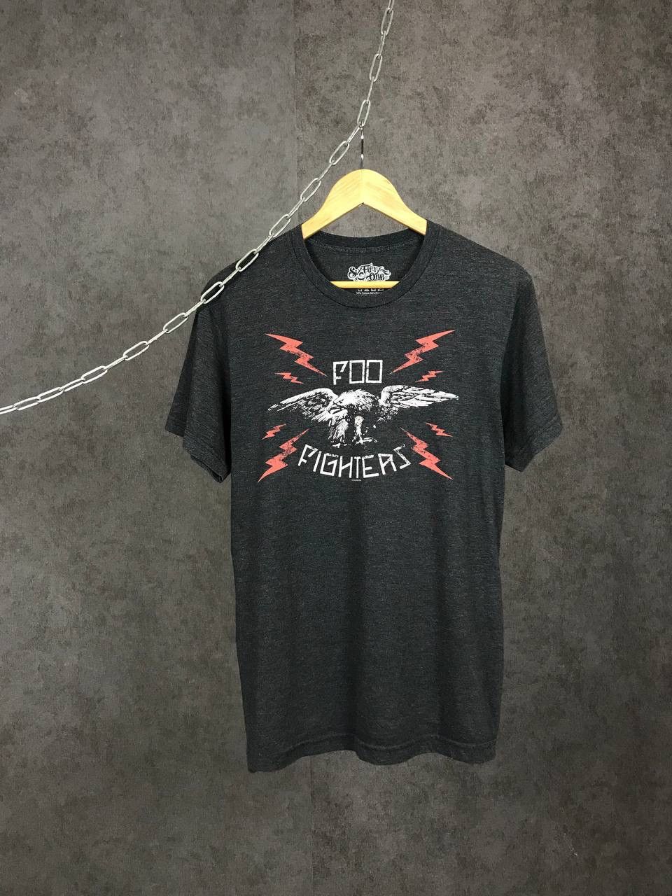 Band Tees Foo Fighters 2013 vintage rock band tee Size US M / EU 48-50 / 2 - 1 Thumbnail