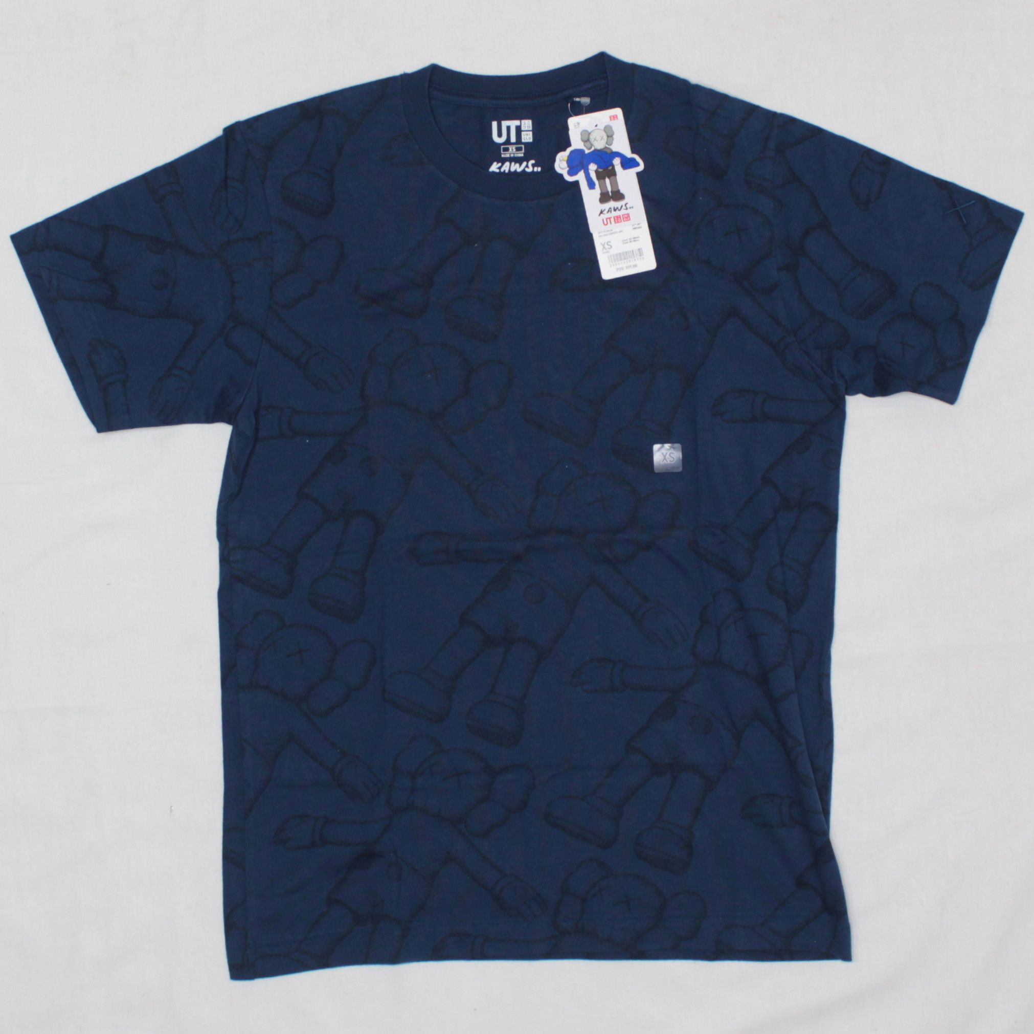 Kaws × Uniqlo KAWS x Uniqlo All Over Holiday Print Tee Blue Size US XS / EU 42 / 0 - 1 Thumbnail