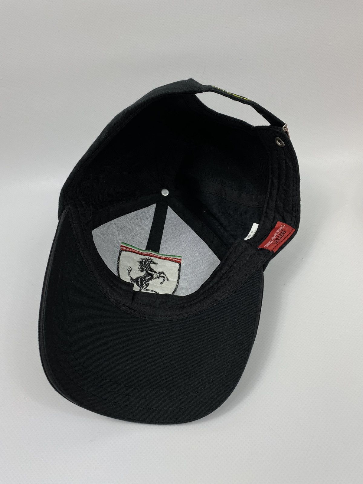 Ferrari 🔥LASTDROP🔥#7 Scuderia Shell Helix Black Cap Hat Rare Size ONE SIZE - 11 Thumbnail