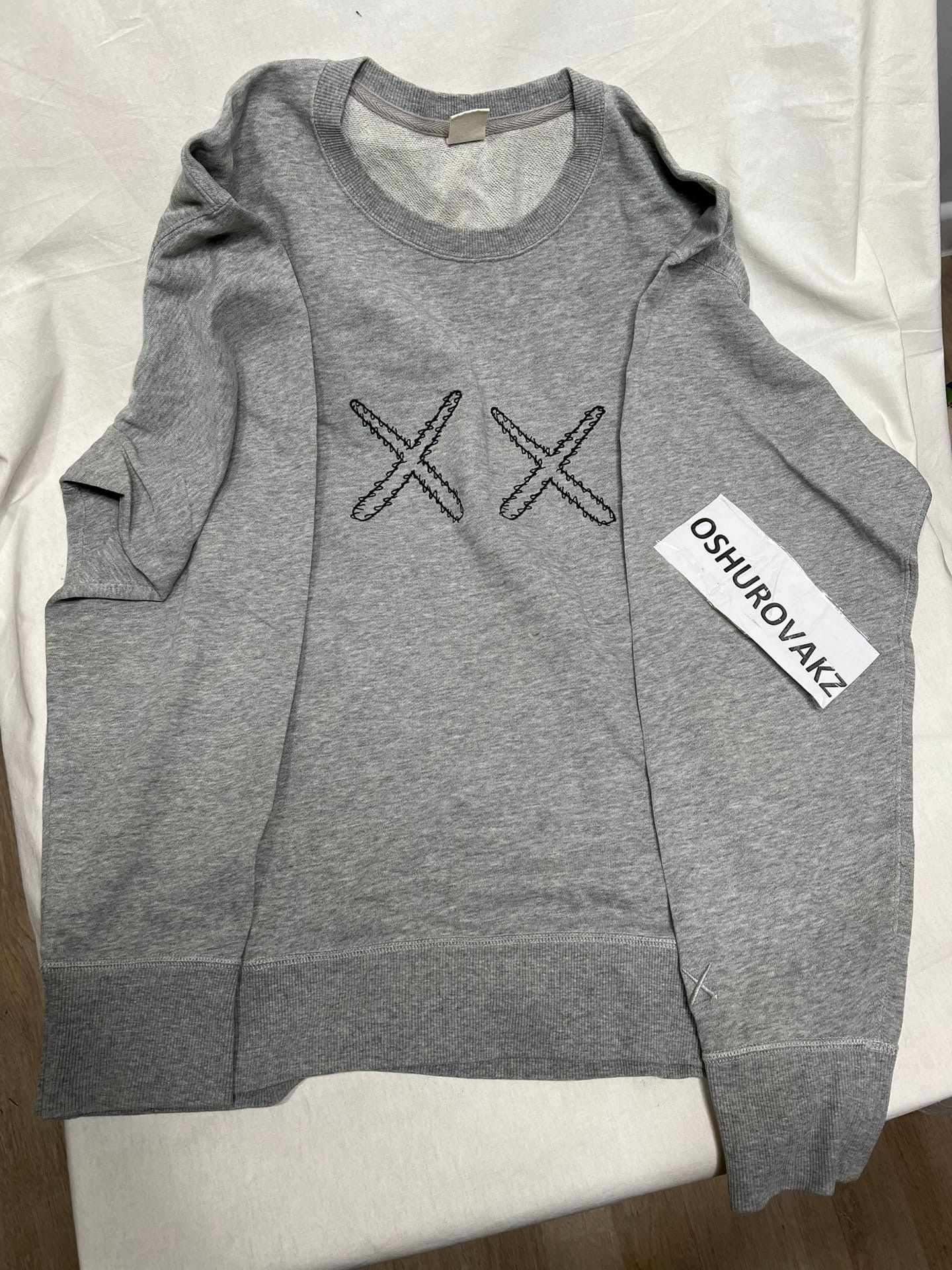 Kaws × Uniqlo KAWS x Uniqlo x Sesame Street XX Sweatshirt Gray Size US M / EU 48-50 / 2 - 3 Thumbnail