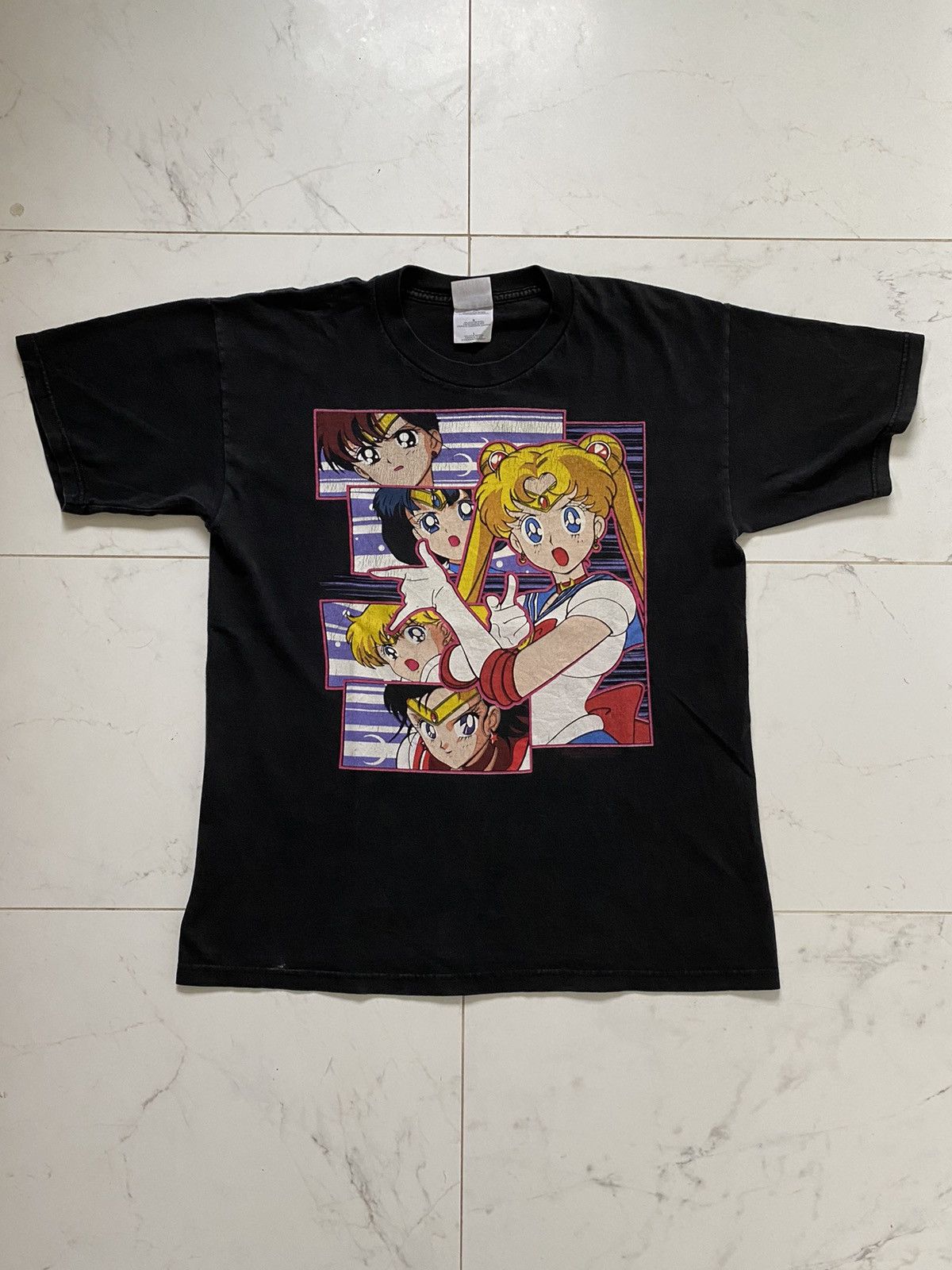 Vintage Vintage 1999 Sailor Moon Tee Size US L / EU 52-54 / 3 - 1 Thumbnail