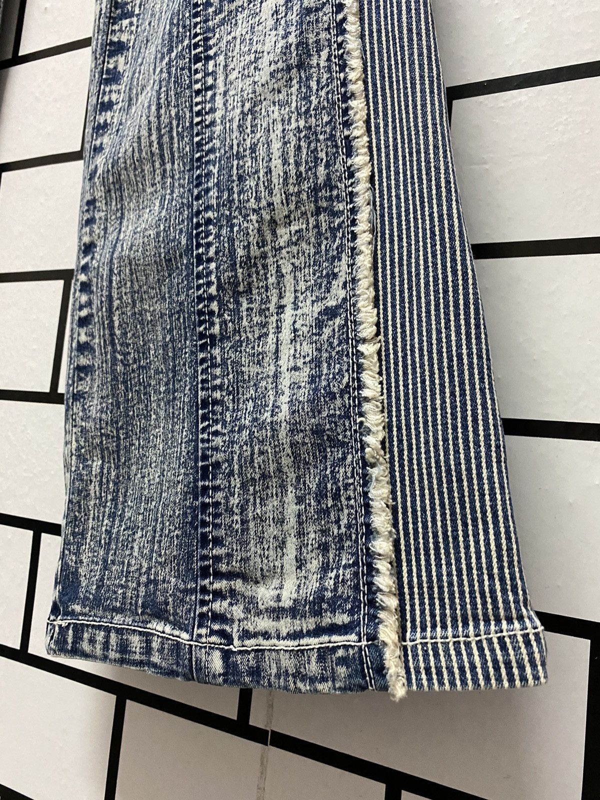 Designer × Japanese Brand JR Jeans Japan Hybrid Hickory Stripe Flared Stretch Denim Size US 30 / EU 46 - 7 Thumbnail