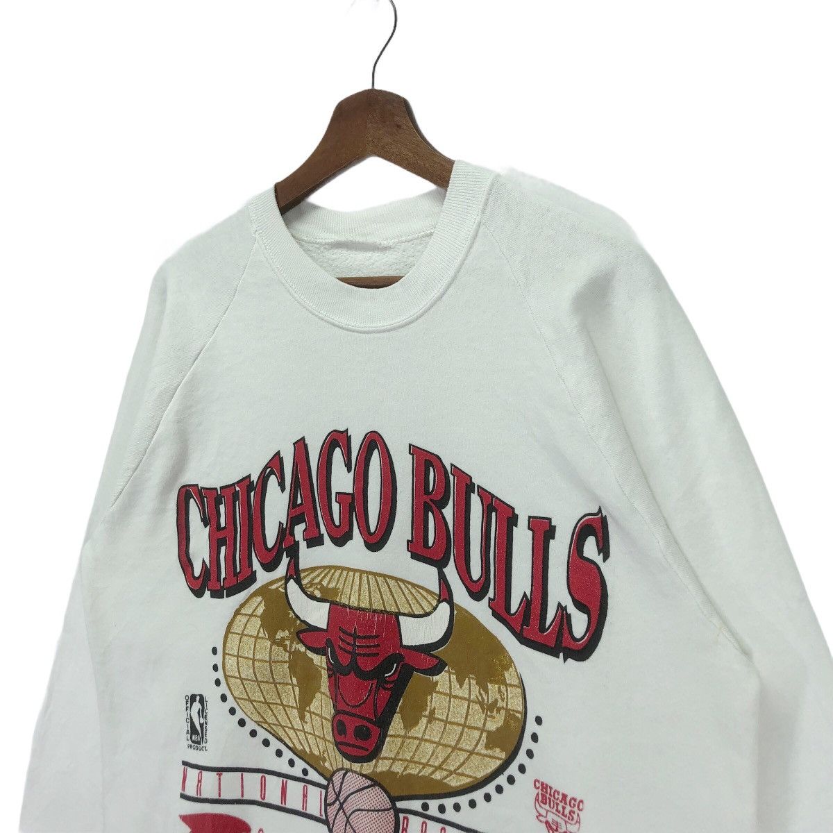 NBA Vintage 90s Chicago Bulls NBA Crewneck Size US M / EU 48-50 / 2 - 3 Thumbnail