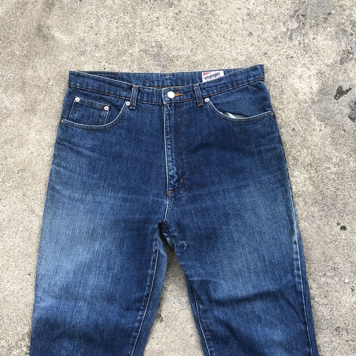 Vintage × Wrangler 🔥Rare🔥Vintage Wrangler USA Spirit Stoned Wash Rips Jeans Size US 34 / EU 50 - 2 Thumbnail