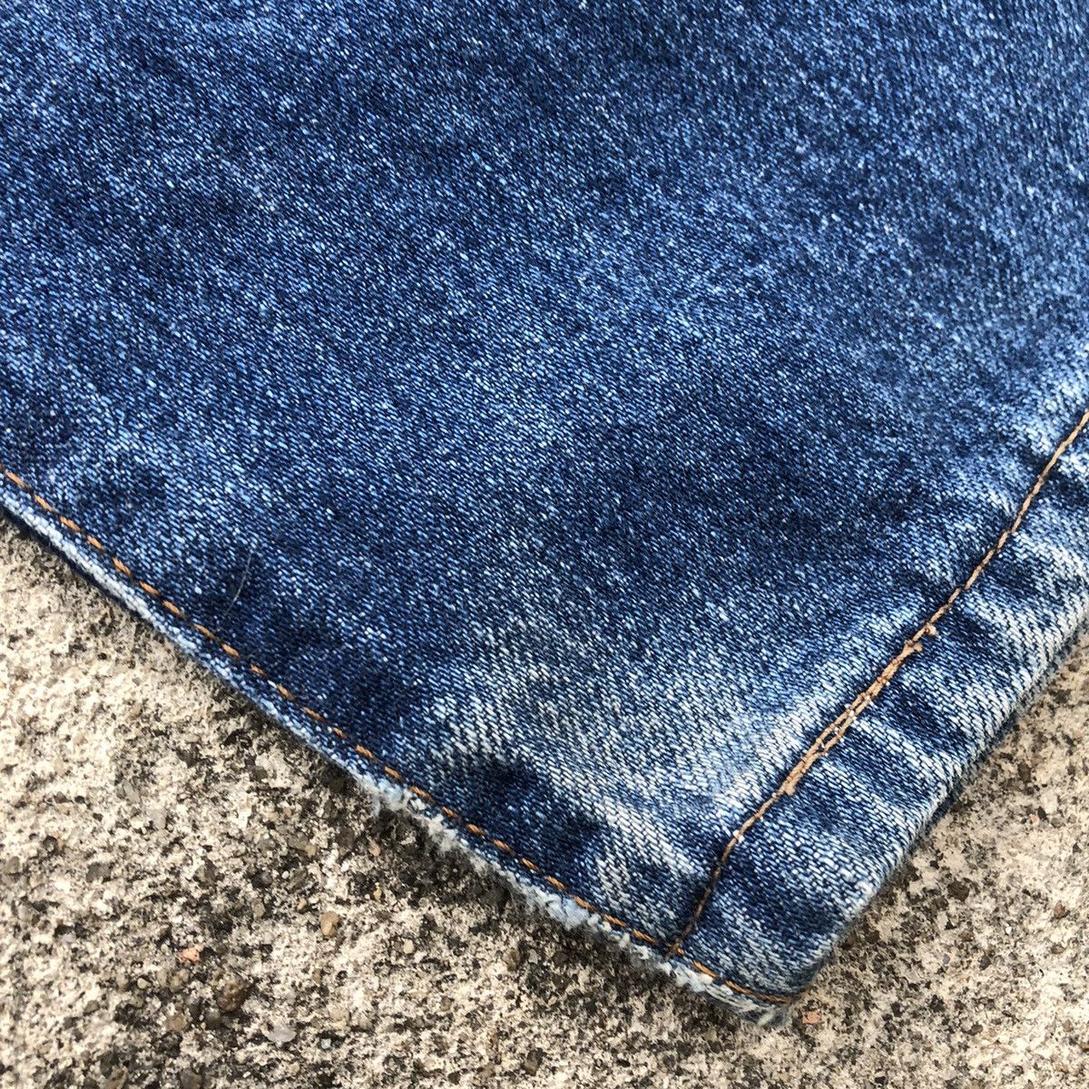 Vintage × Wrangler 🔥Rare🔥Vintage Wrangler USA Spirit Stoned Wash Rips Jeans Size US 34 / EU 50 - 8 Thumbnail