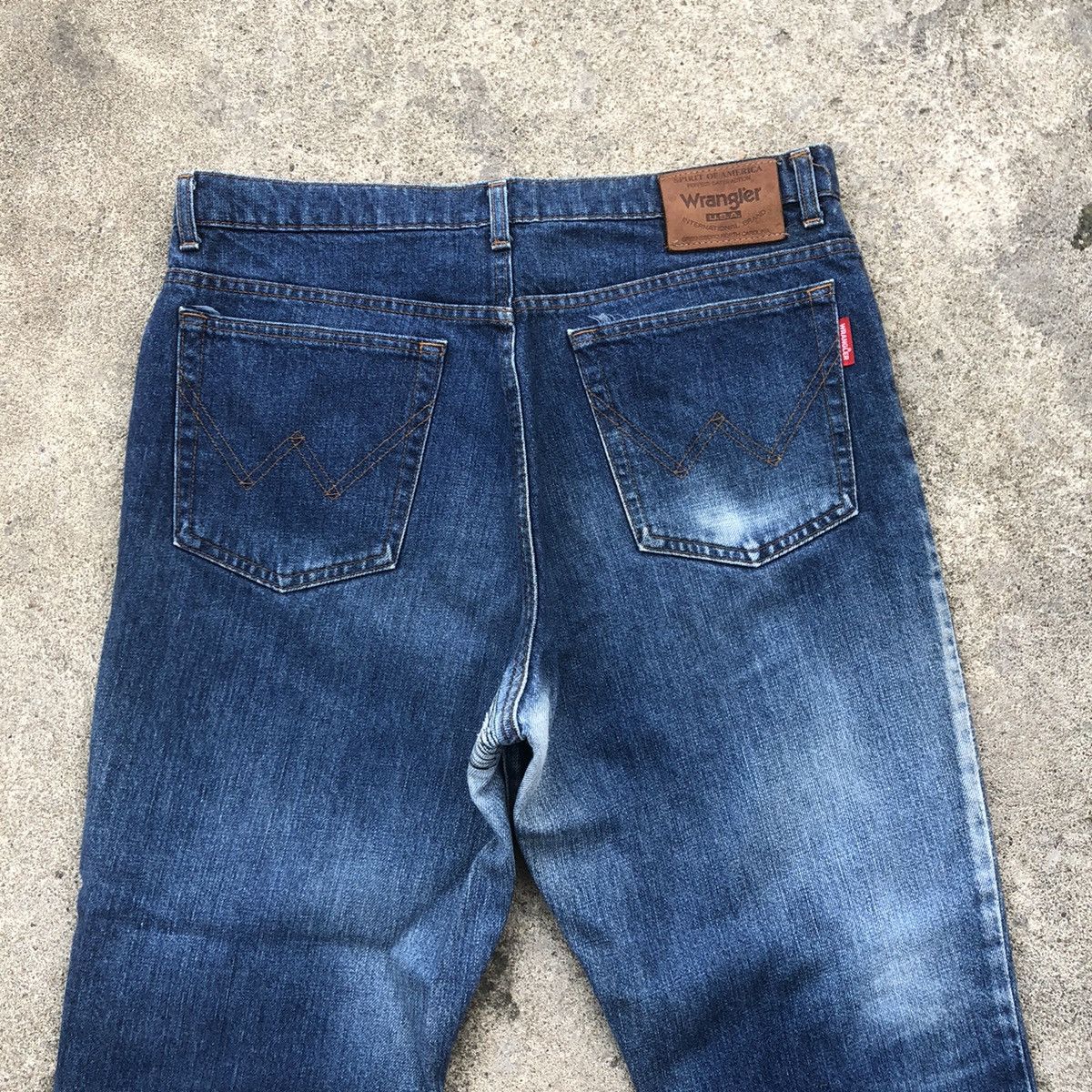 Vintage × Wrangler 🔥Rare🔥Vintage Wrangler USA Spirit Stoned Wash Rips Jeans Size US 34 / EU 50 - 5 Thumbnail