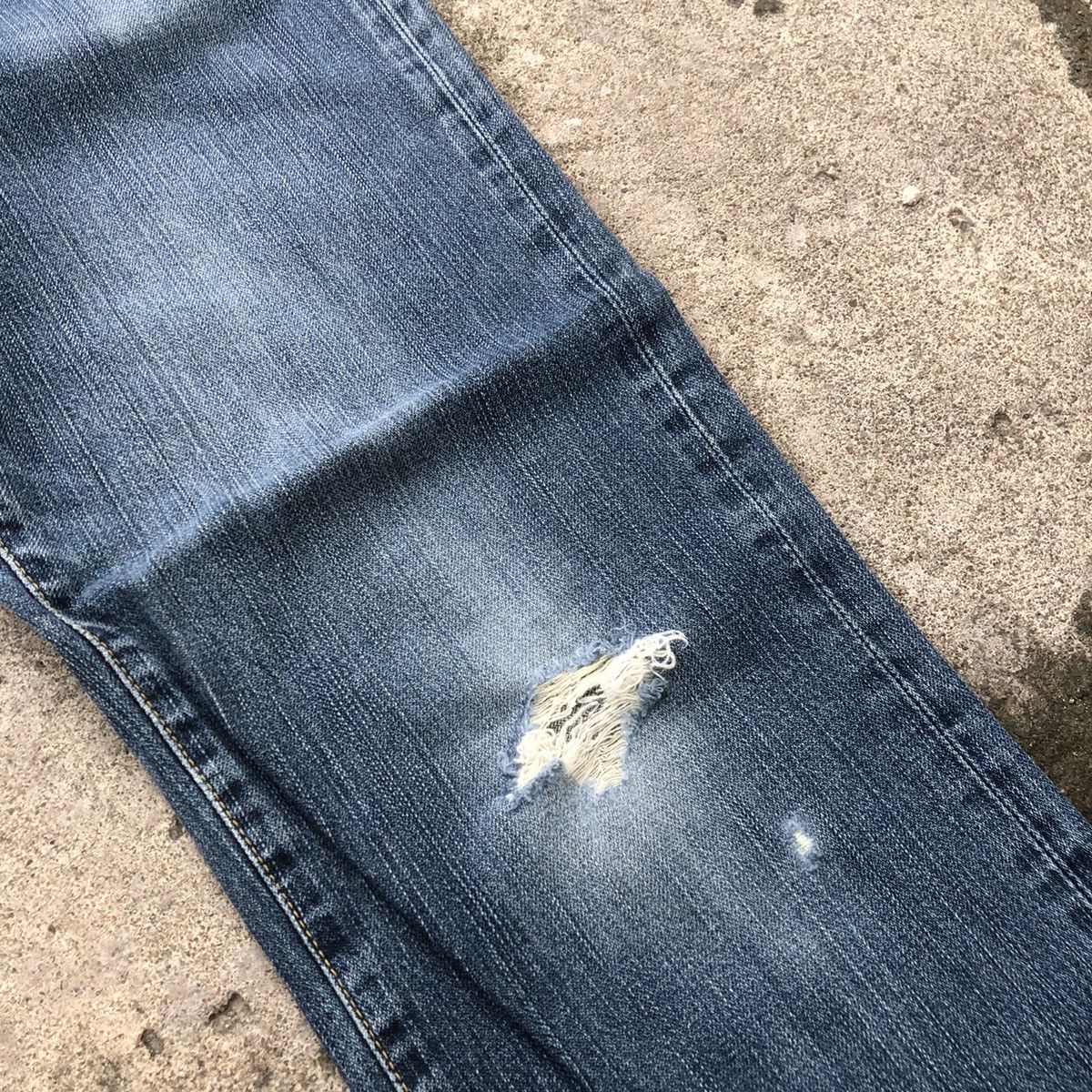 Vintage × Wrangler 🔥Rare🔥Vintage Wrangler Stoned Wash Rips Distress Denim Jeans Size US 30 / EU 46 - 9 Thumbnail
