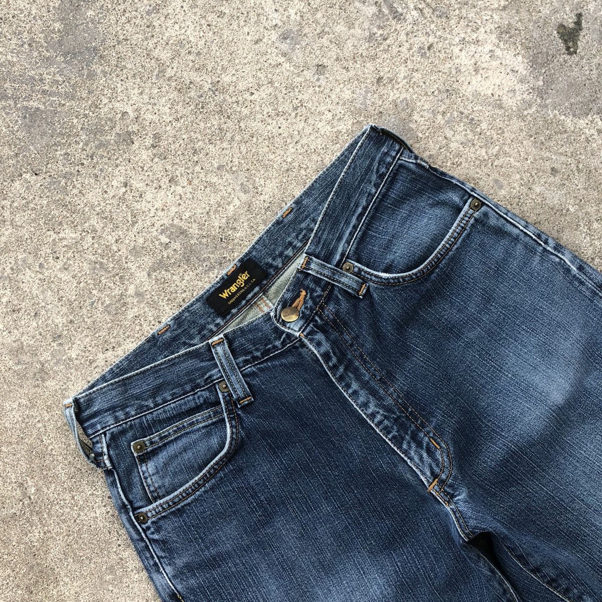 Vintage × Wrangler 🔥Rare🔥Vintage Wrangler Stoned Wash Rips Distress Denim Jeans Size US 30 / EU 46 - 11 Thumbnail