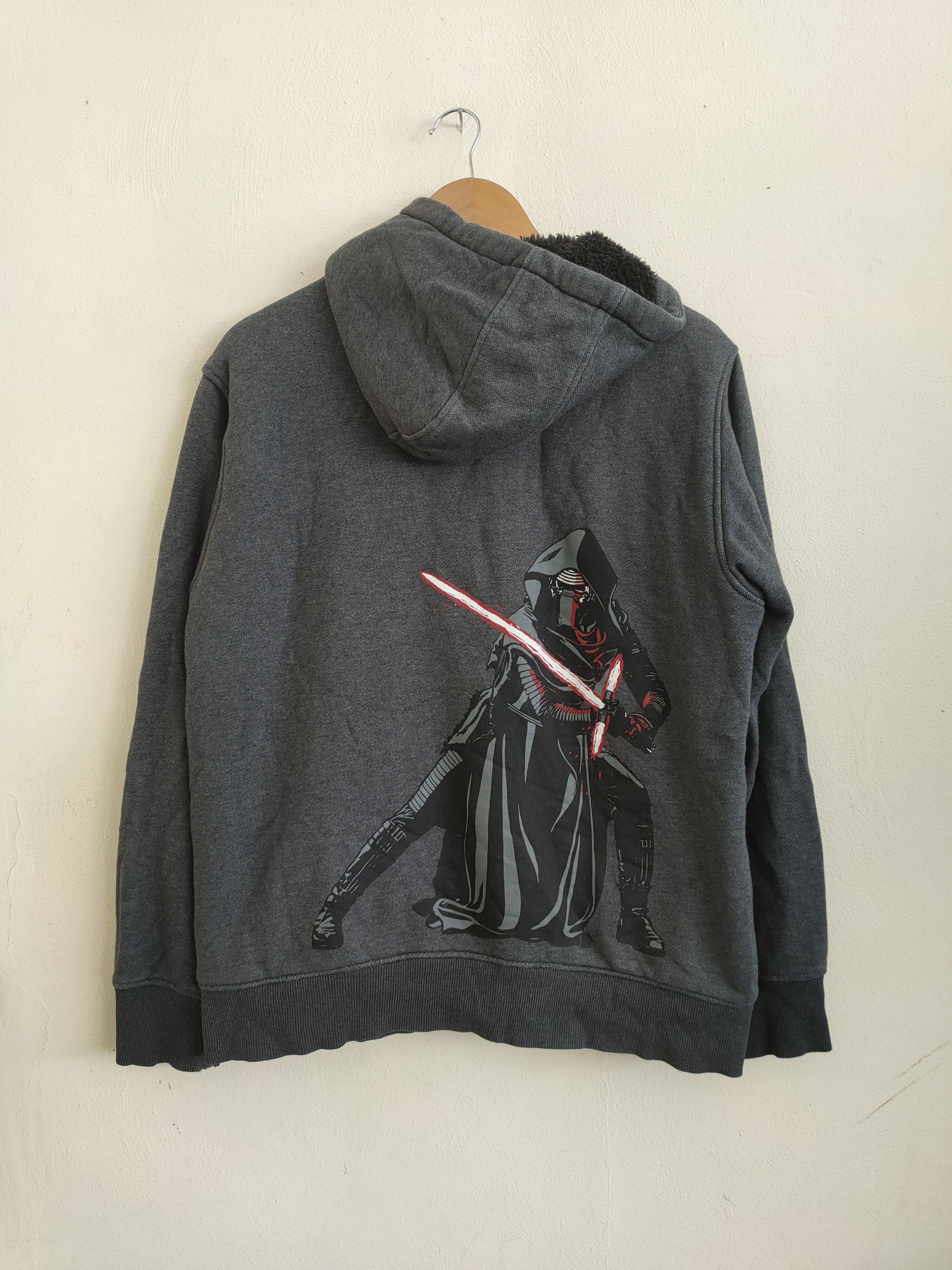 Japanese Brand × Star Wars Vintage Star Wars Big Print Fleece Zipup Hoodie Sweatshirt Size US XL / EU 56 / 4 - 2 Thumbnail