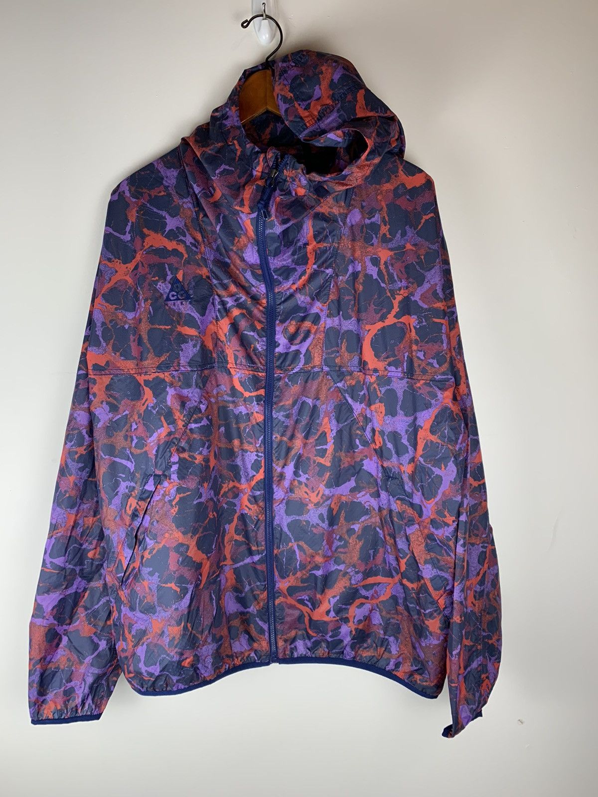 Nike acg windbreaker jacket