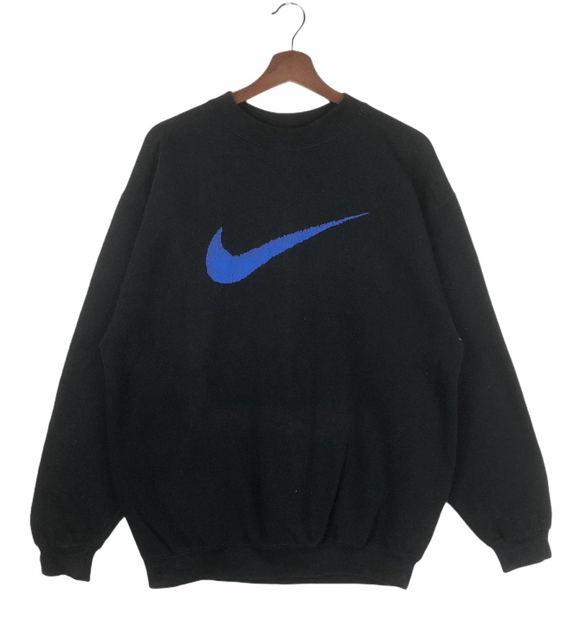 Nike × Vintage Vintage Nike Swoosh Big Logo Crewneck Size US L / EU 52-54 / 3 - 1 Thumbnail