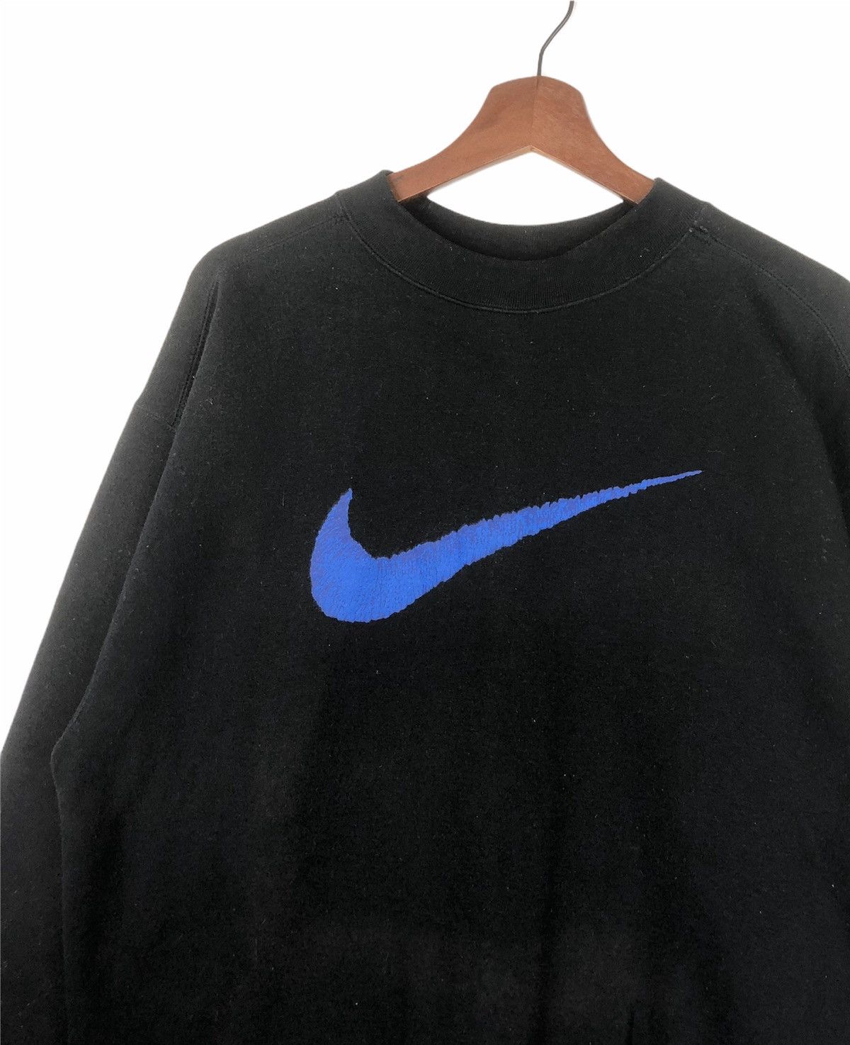 Nike × Vintage Vintage Nike Swoosh Big Logo Crewneck Size US L / EU 52-54 / 3 - 2 Thumbnail
