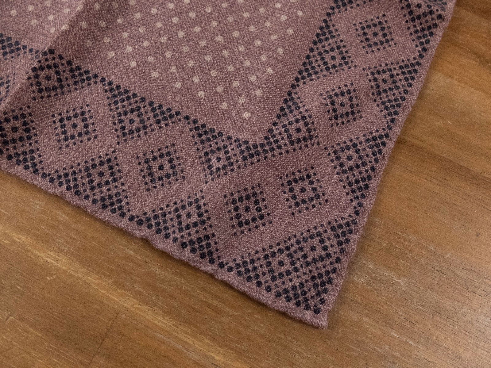 Brunello Cucinelli BRUNELLO CUCINELLI polka dots wool pocket square authentic Size ONE SIZE - 2 Thumbnail