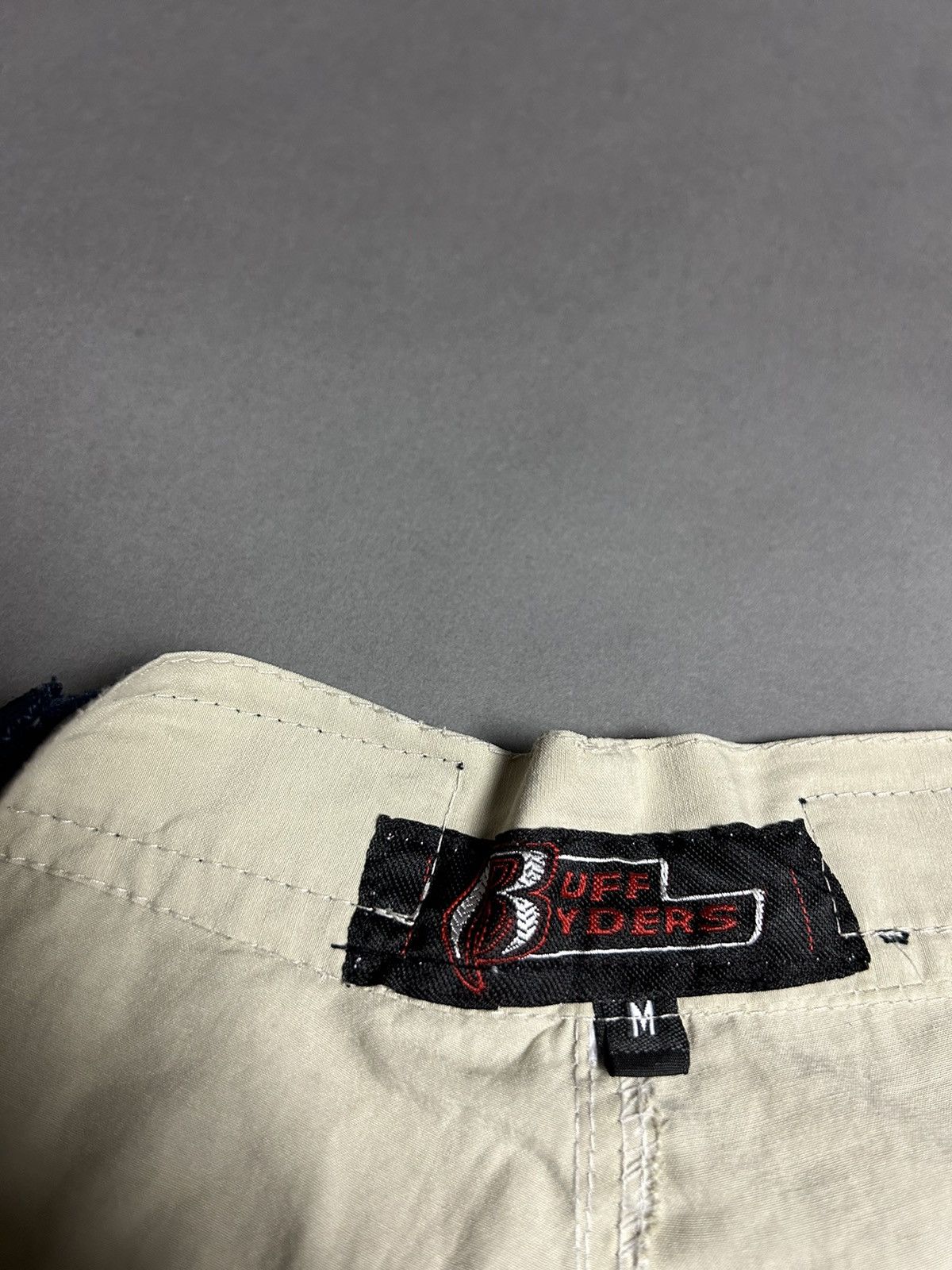 Ruff Ryders DMX Ruff Ryders vintage parachute pants cargo beige Size US 30 / EU 46 - 5 Thumbnail