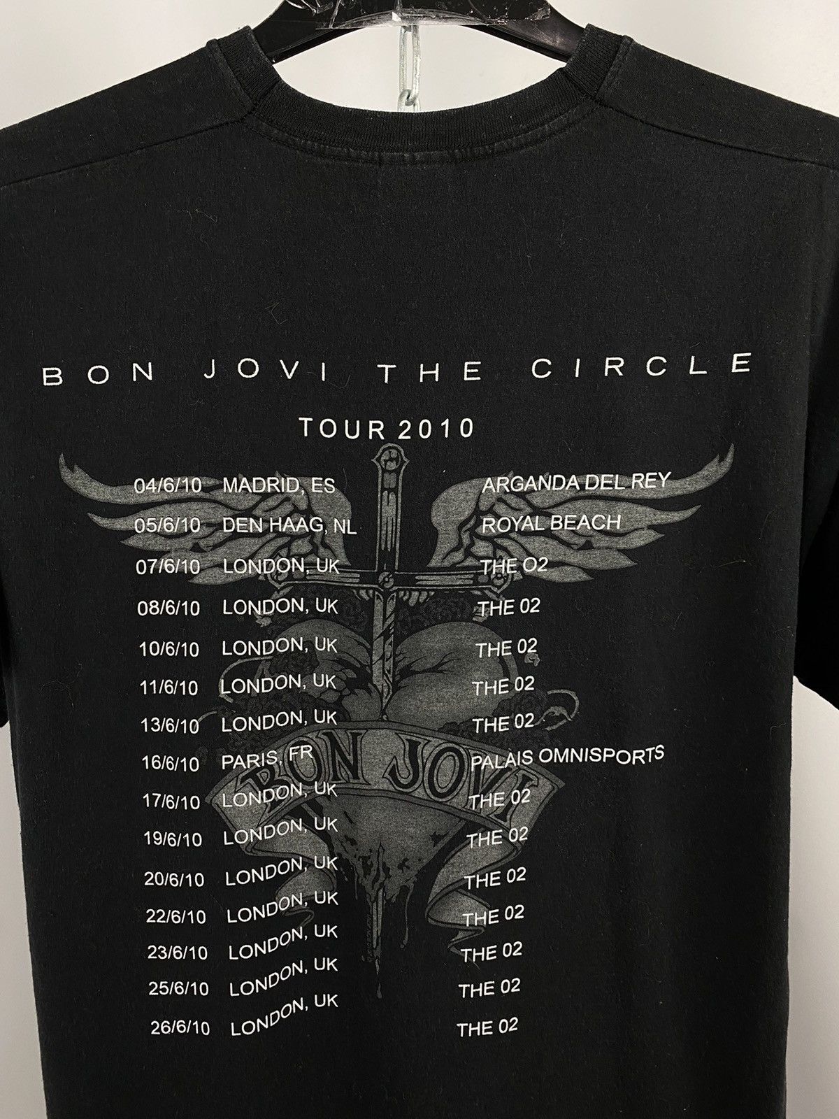 Bon Jovi Bon jovi vintage T-shirts band tee rock tee big logo size L Size US L / EU 52-54 / 3 - 7 Thumbnail