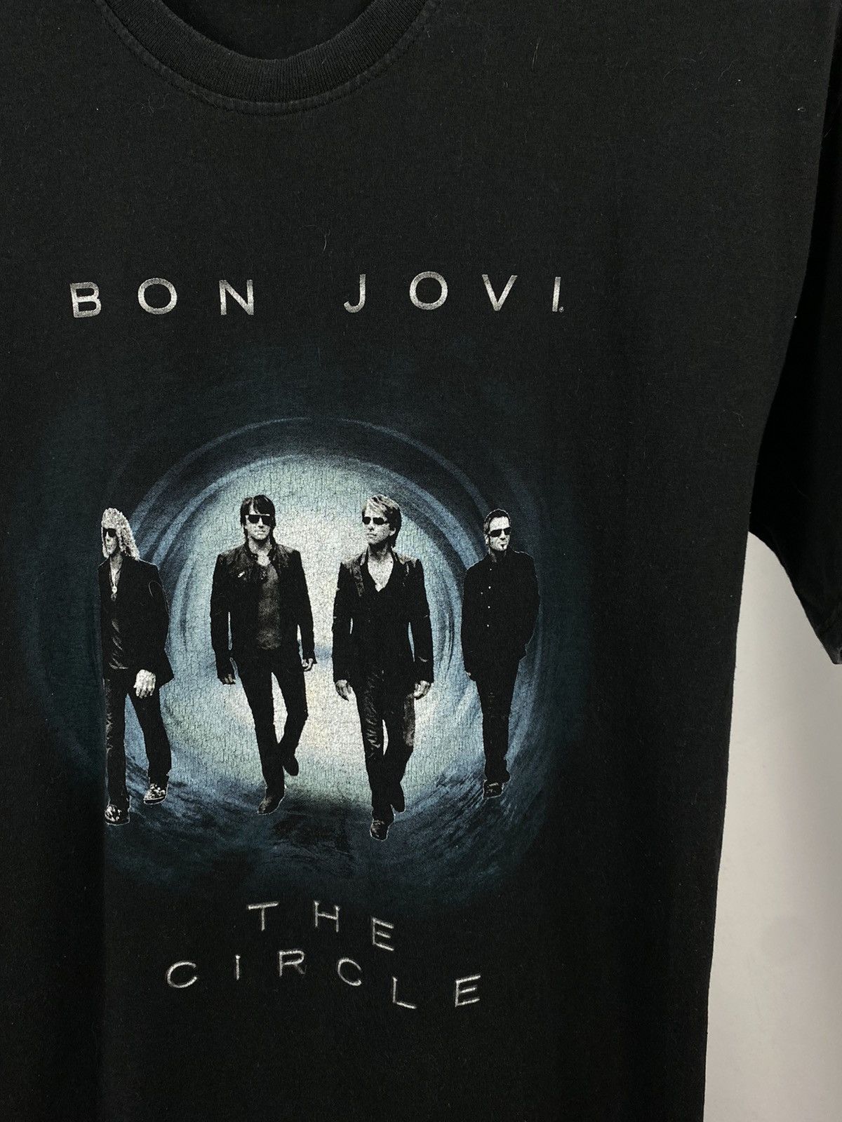 Bon Jovi Bon jovi vintage T-shirts band tee rock tee big logo size L Size US L / EU 52-54 / 3 - 3 Thumbnail
