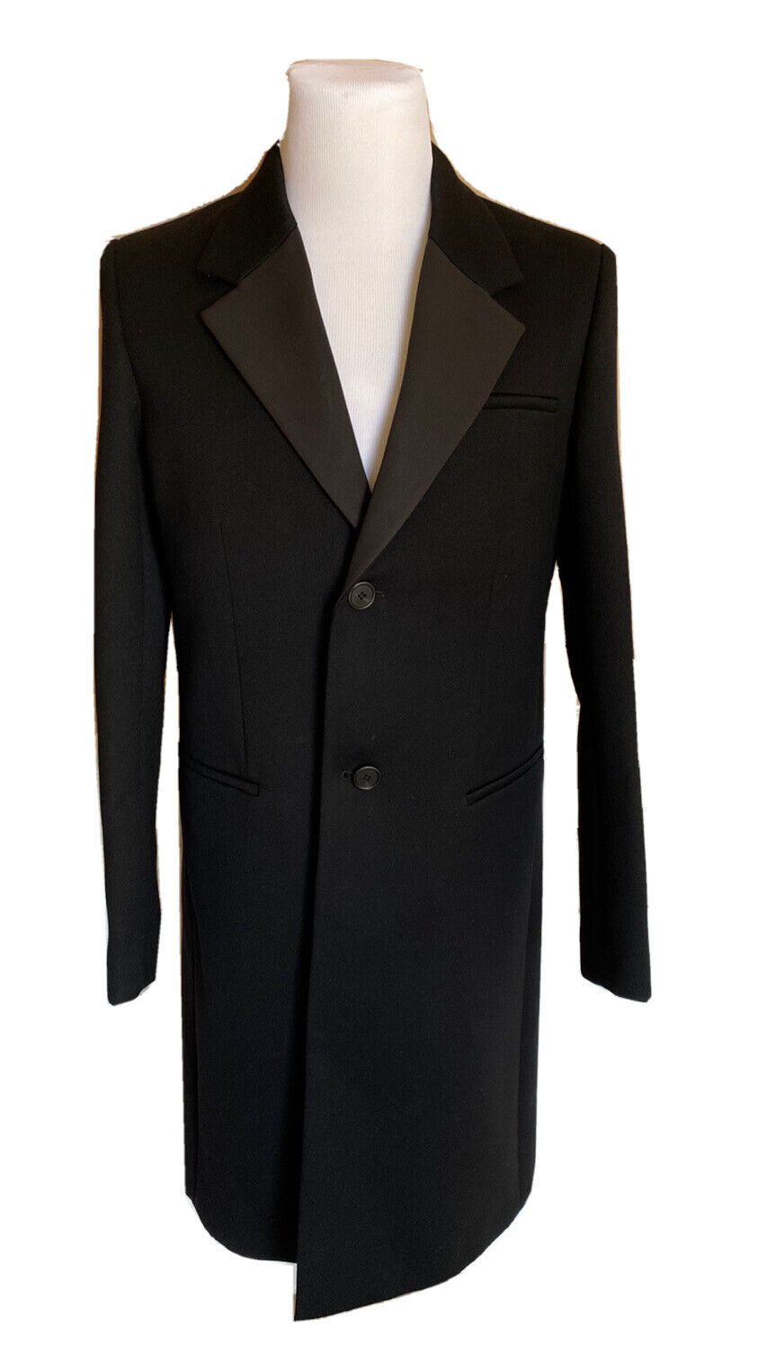o1bs11s0623 Coat in Black