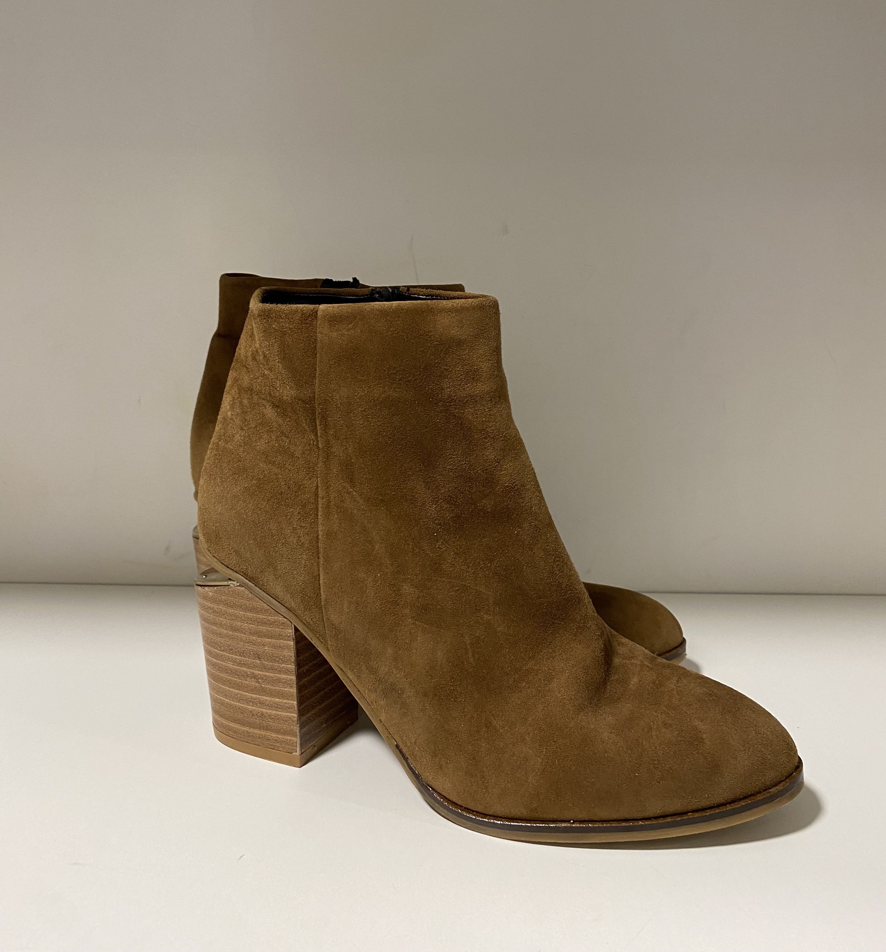 Alexander Wang Alexander Wang suede ankle kori cut out heel boots Size US 10 / IT 40 - 3 Thumbnail