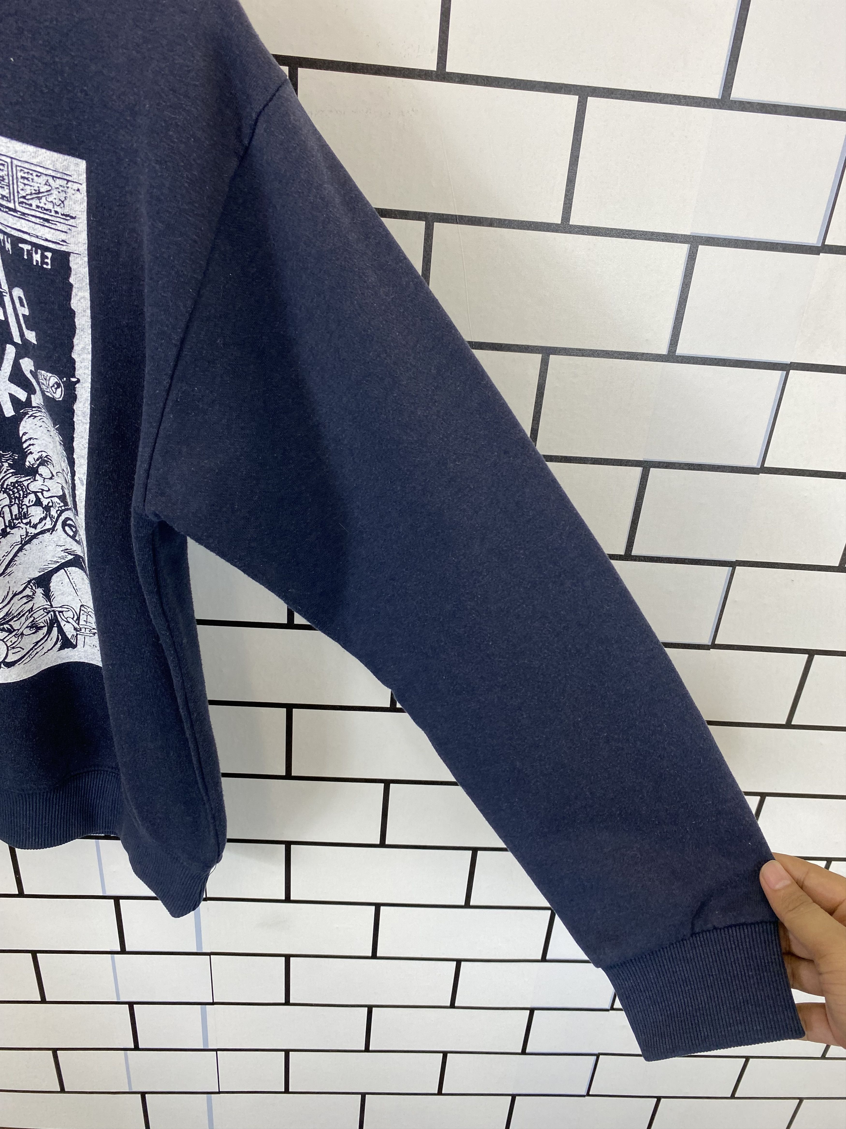 Vintage Vintage 90's Circle Jerks Punk Band Sweatshirt Size US M / EU 48-50 / 2 - 4 Thumbnail