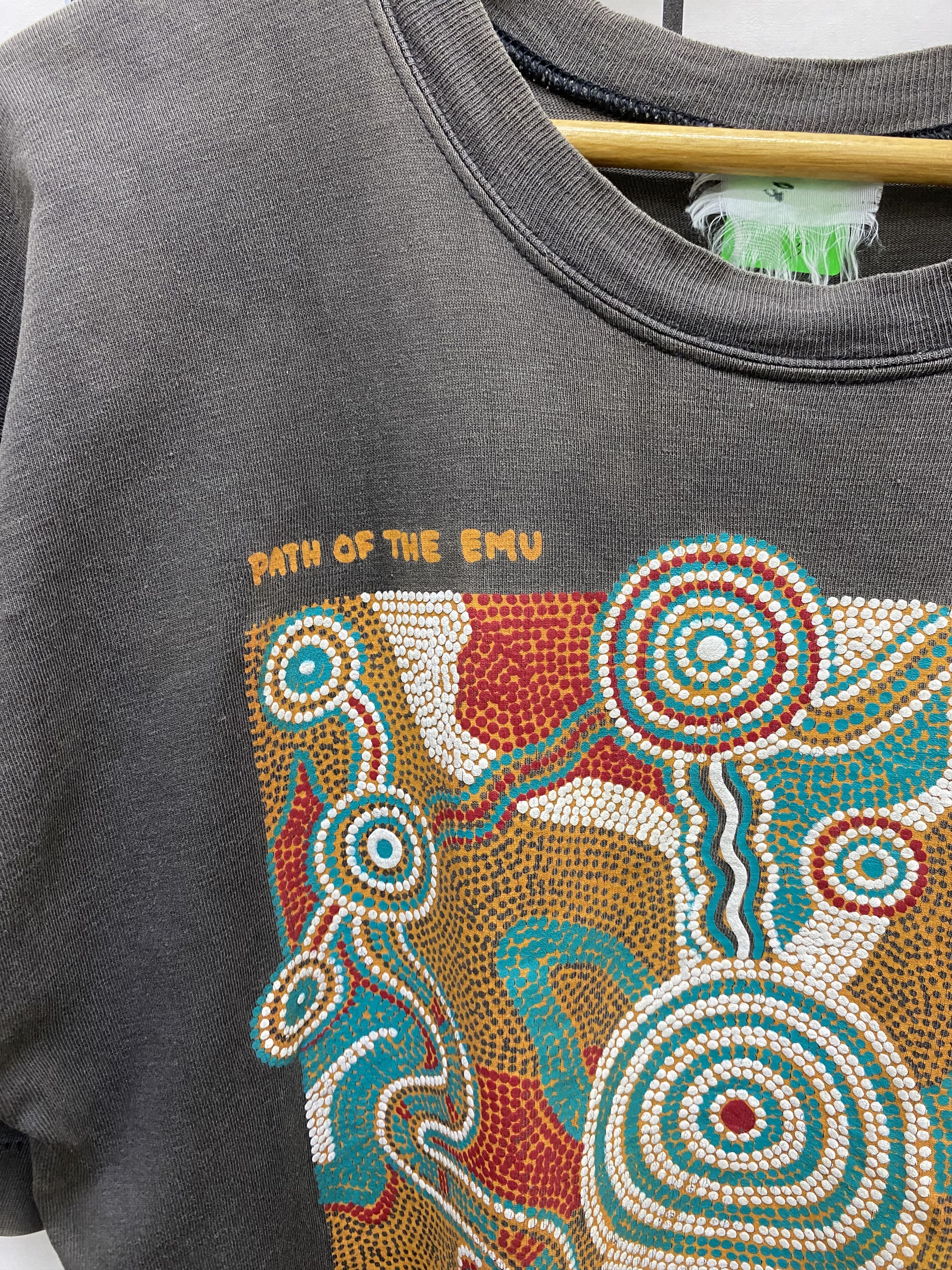 Vintage Vintage 90's Path Of The Emu Australia Art T-Shirt Size US M / EU 48-50 / 2 - 4 Thumbnail