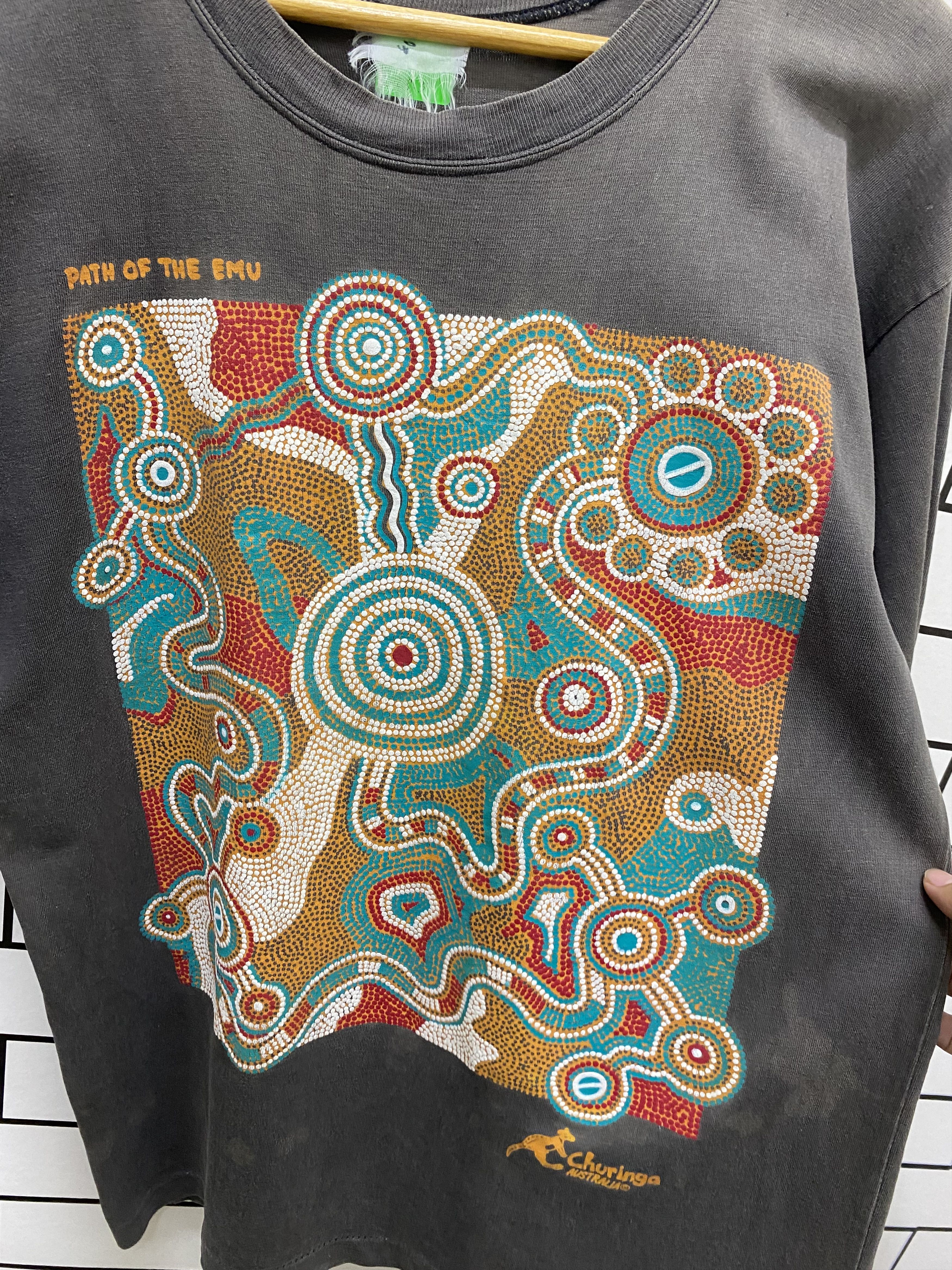 Vintage Vintage 90's Path Of The Emu Australia Art T-Shirt Size US M / EU 48-50 / 2 - 3 Thumbnail